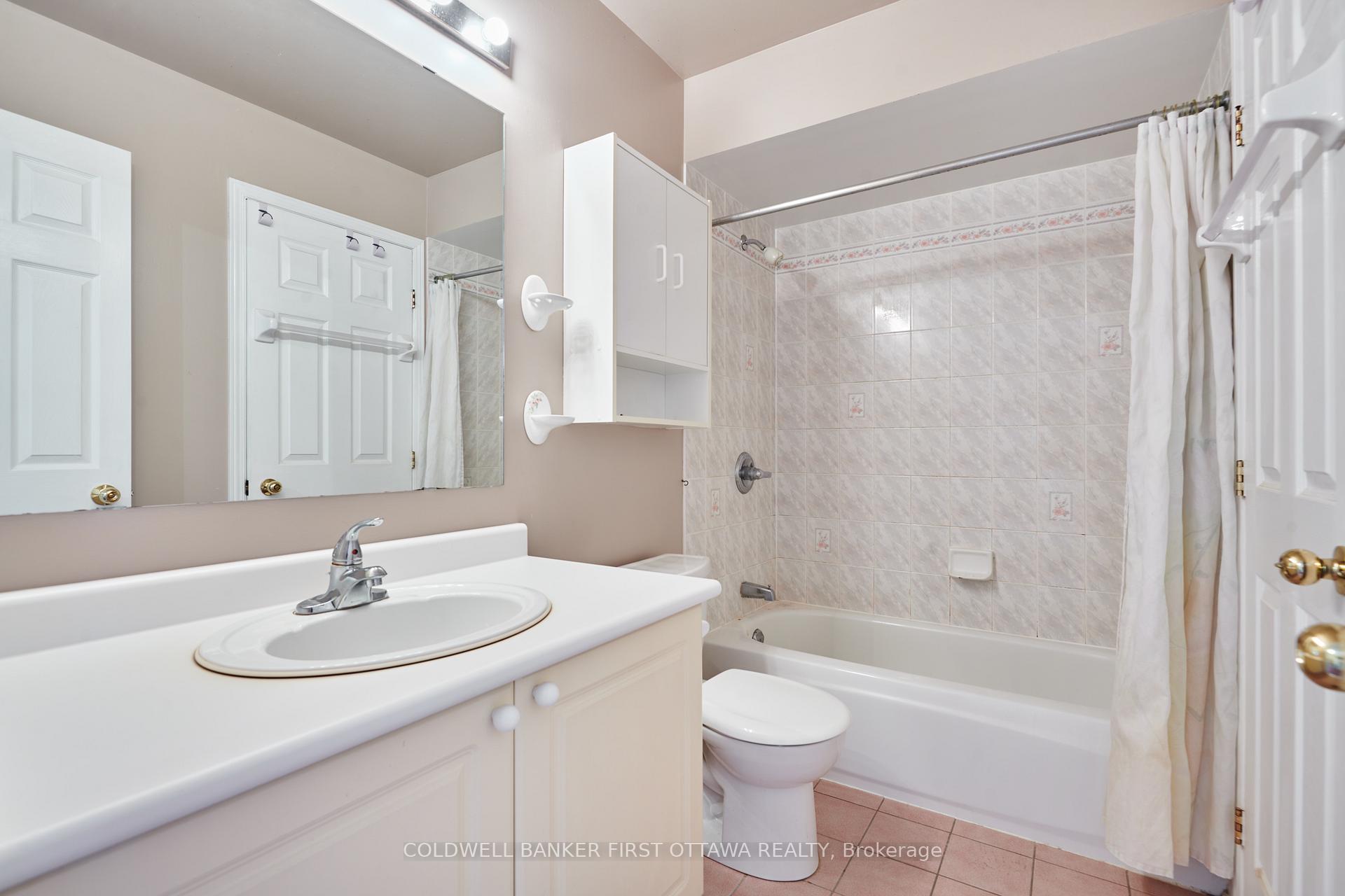 Photo 29 of 16 Angus Drive, Ottawa, Kanata - Katimavik — HOMEH