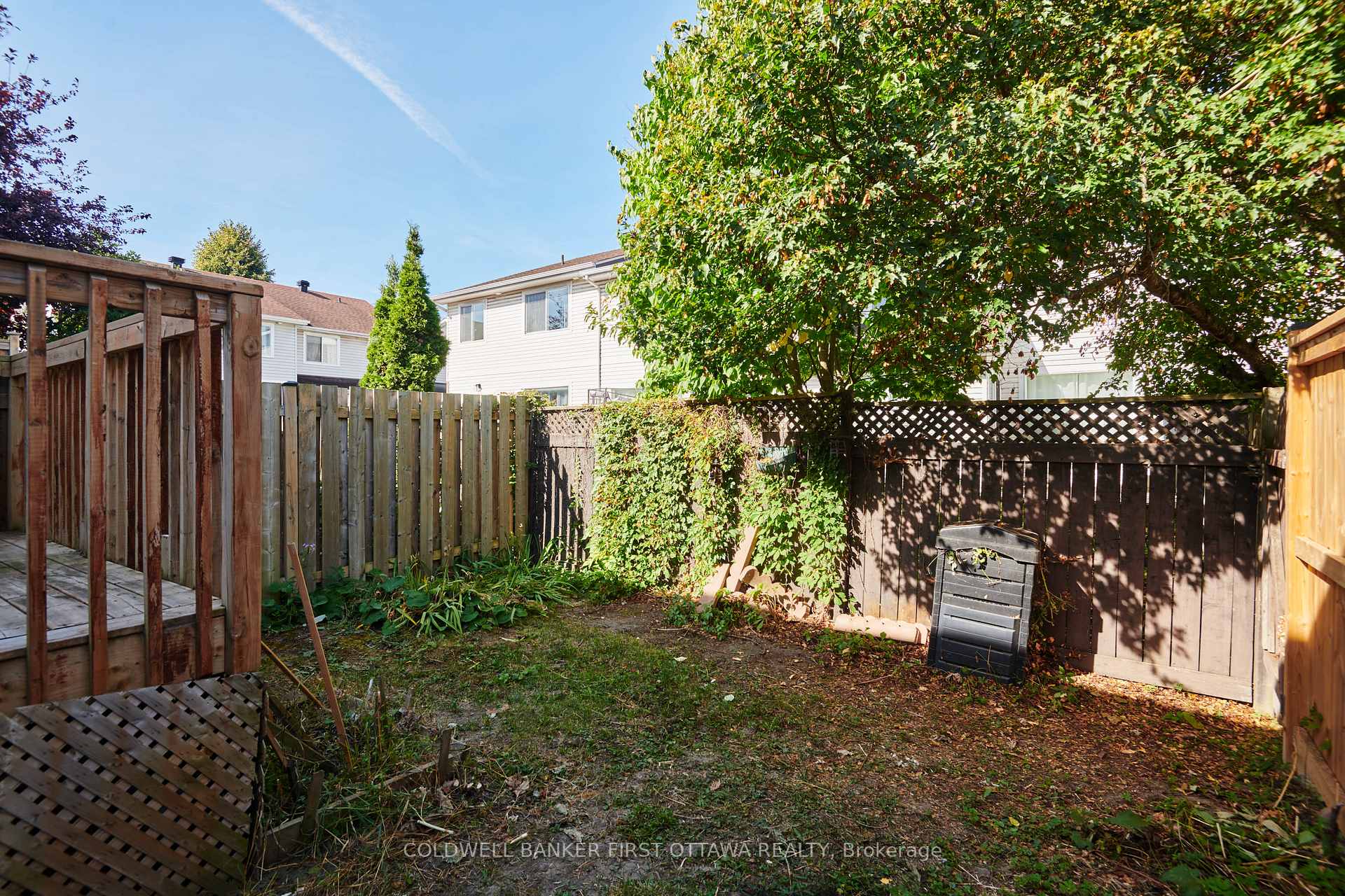 Photo 34 of 16 Angus Drive, Ottawa, Kanata - Katimavik — HOMEH