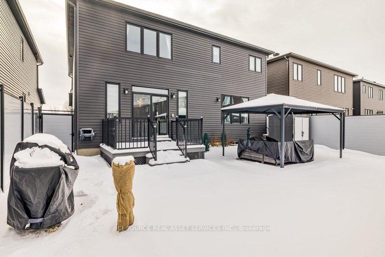 Photo 18 of 521 Anchor Circle, Ottawa, Mahogany Community — HOMEH