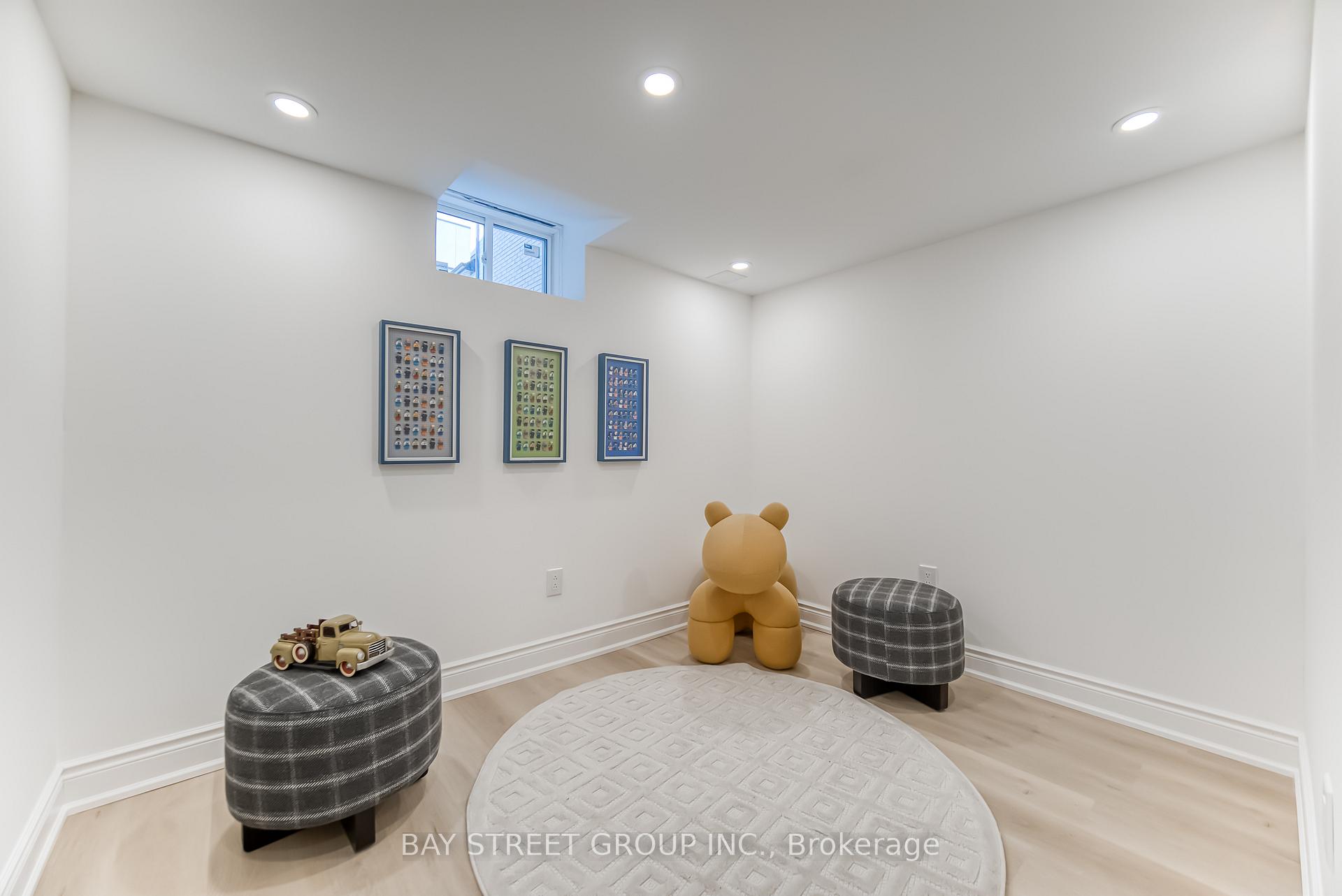 Photo 46 of 7 Kohn Lane, Markham, Angus Glen — HOMEH