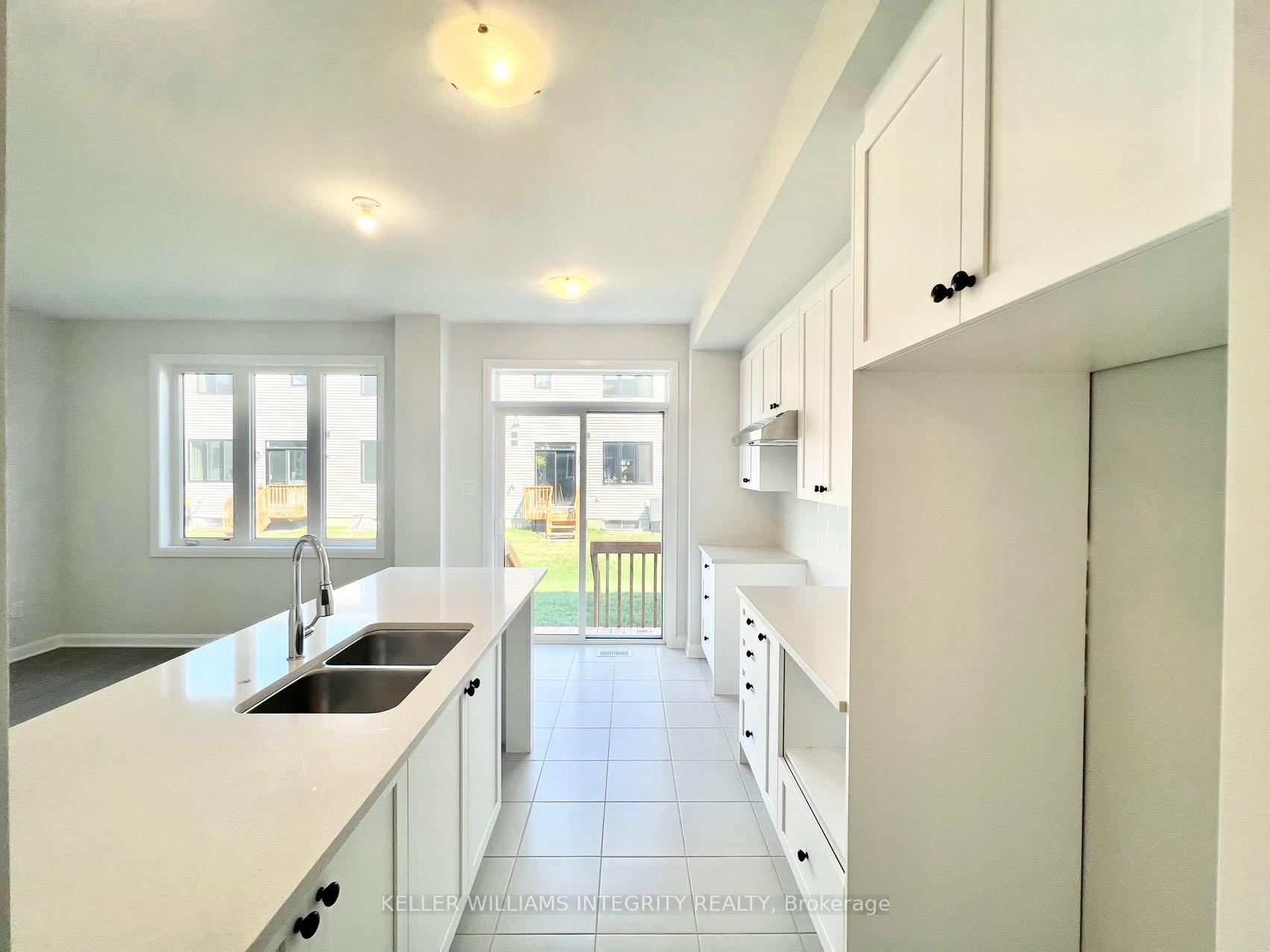 Photo 24 of 100 Osler Street, Ottawa, Kanata - Morgan's Grant/South March — HOMEH