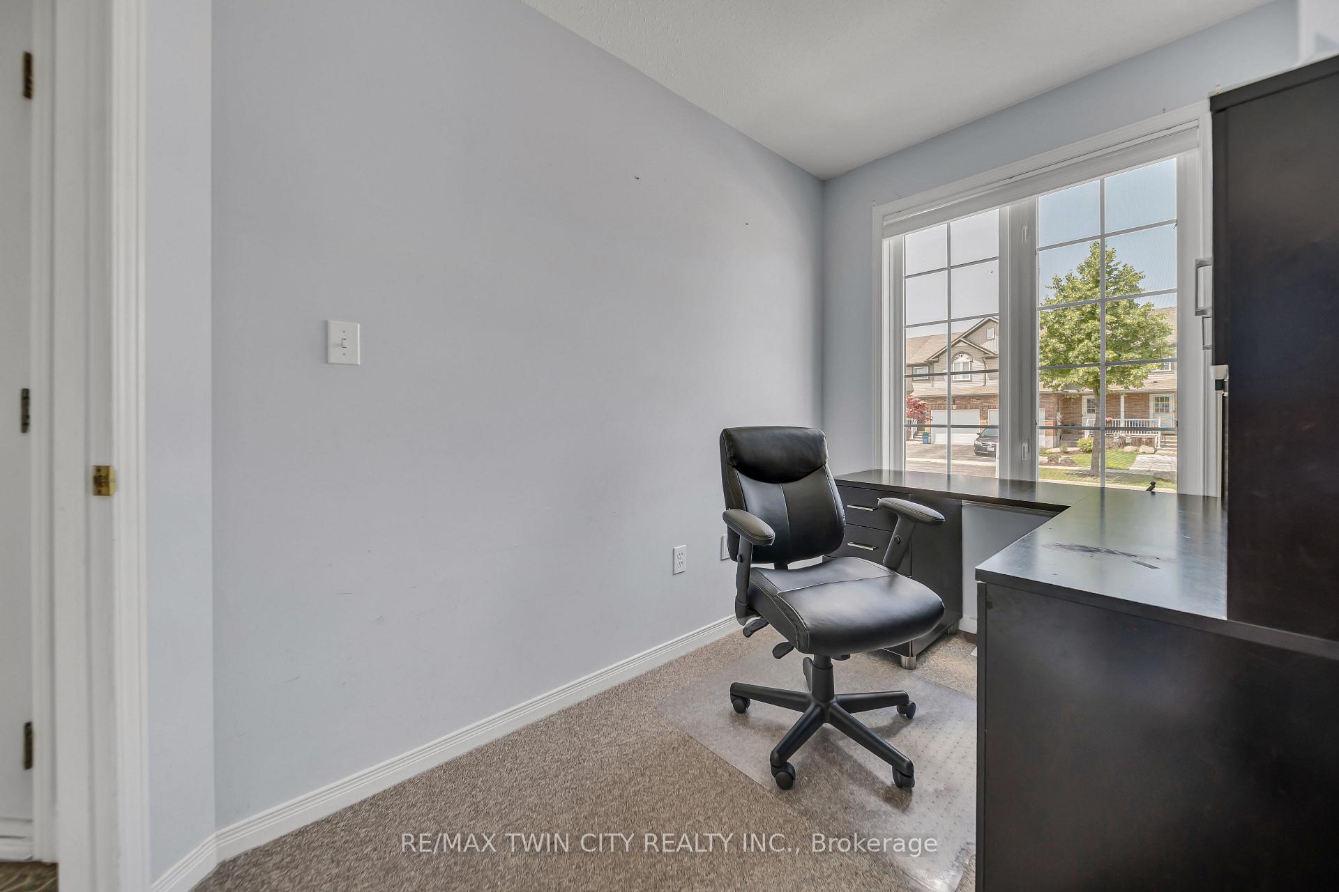 Photo 13 of 156 Prosperity Drive, Kitchener — HOMEH