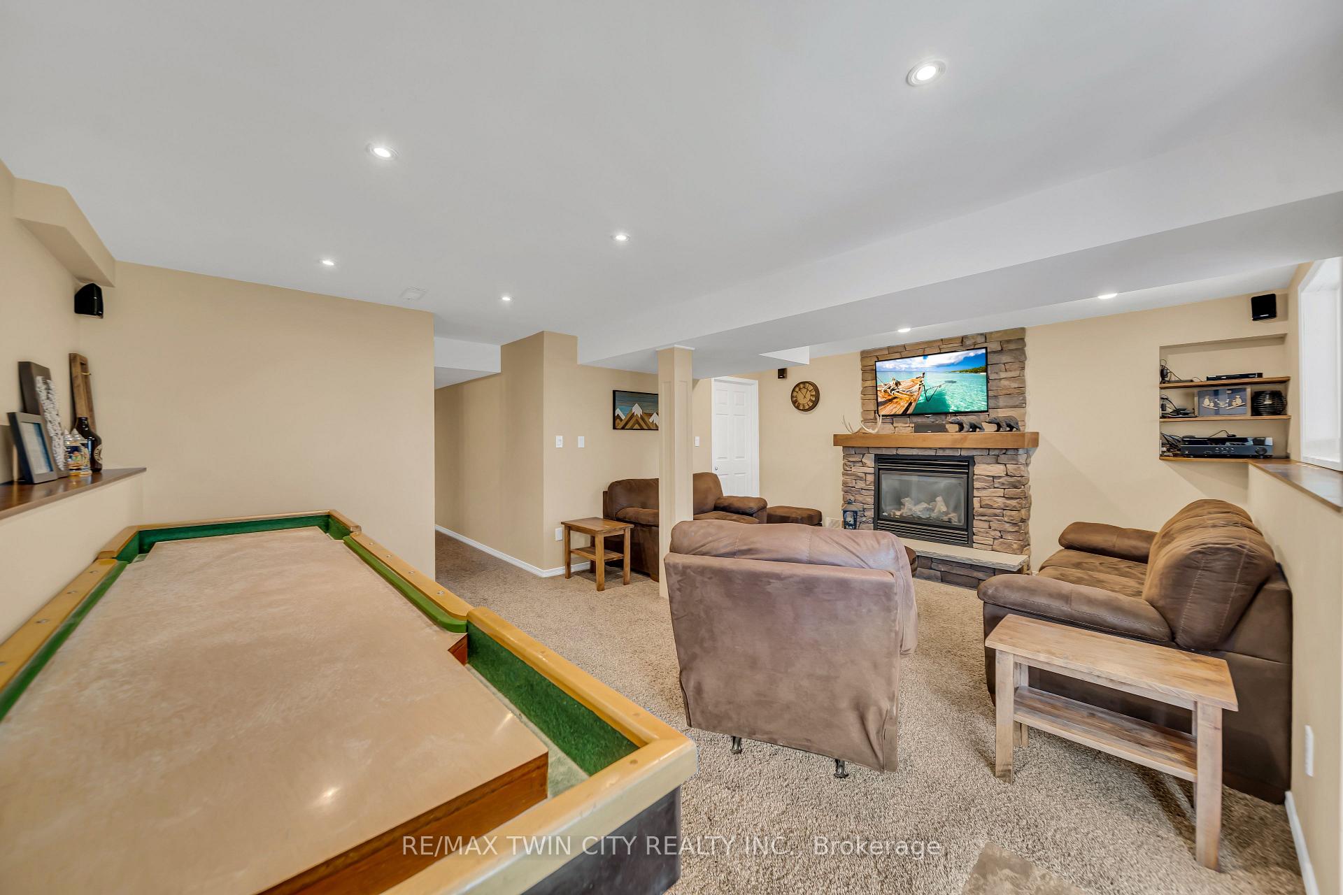 Photo 29 of 156 Prosperity Drive, Kitchener — HOMEH