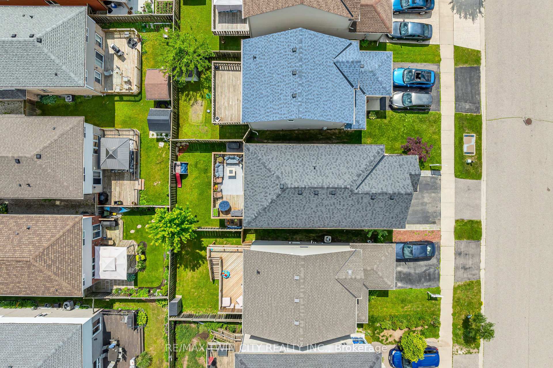 Photo 37 of 156 Prosperity Drive, Kitchener — HOMEH