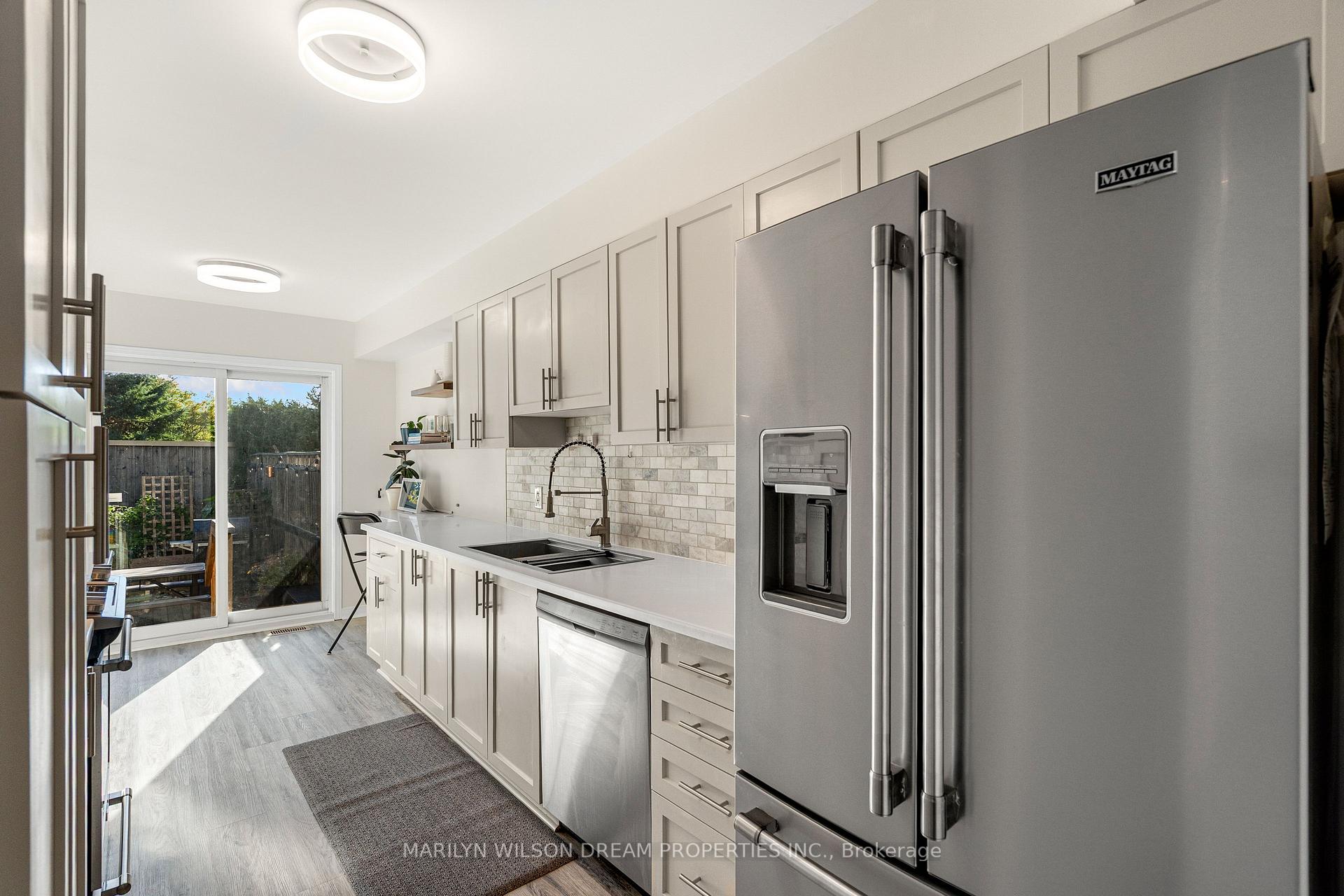 Photo 13 of 1127 Marconi Avenue, Ottawa, Kanata - Morgan's Grant/South March — HOMEH