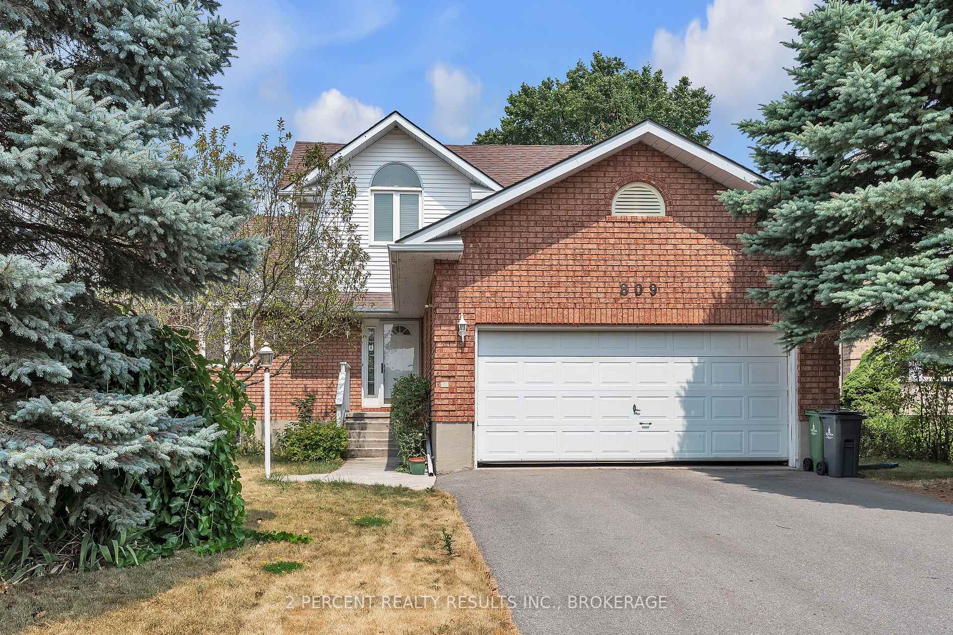 Photo 1 of 809 Muirfield Crescent, Kingston, East Gardiners Rd — HOMEH