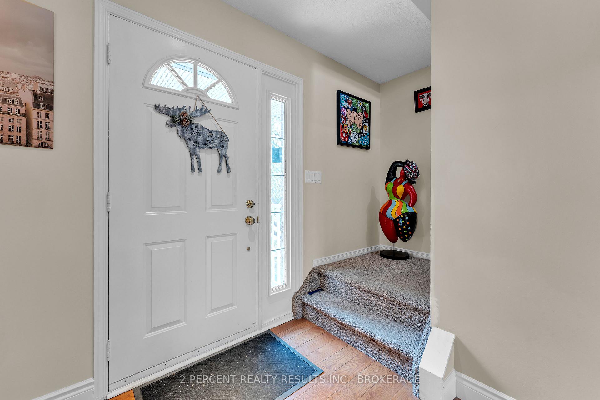 Photo 6 of 809 Muirfield Crescent, Kingston, East Gardiners Rd — HOMEH