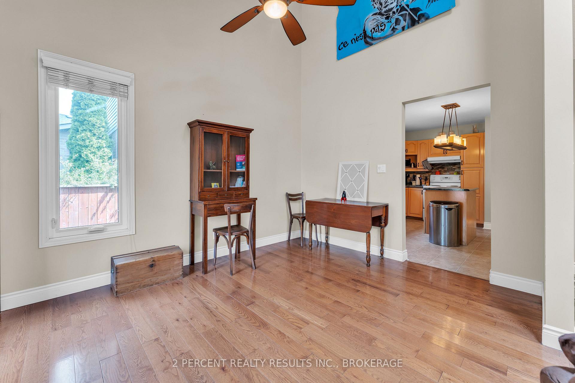 Photo 11 of 809 Muirfield Crescent, Kingston, East Gardiners Rd — HOMEH