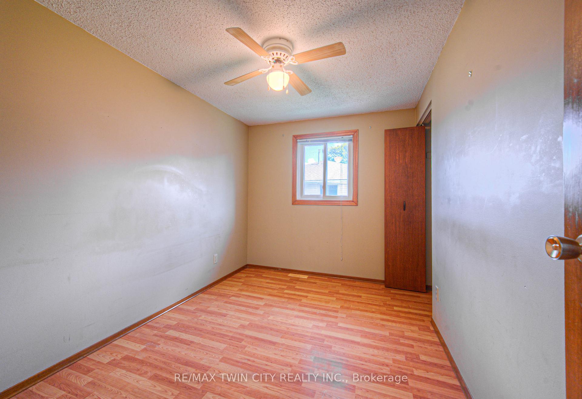 Photo 20 of 791 Doon Village Road, Kitchener — HOMEH