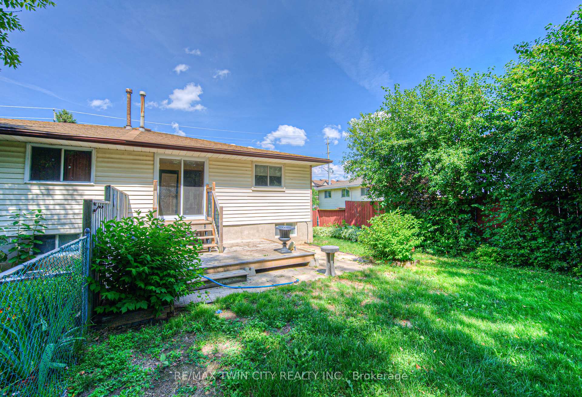 Photo 45 of 791 Doon Village Road, Kitchener — HOMEH