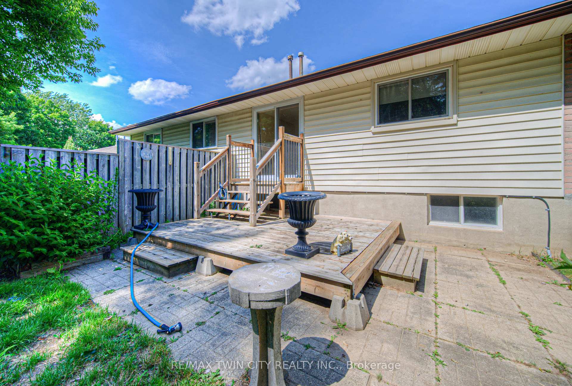 Photo 47 of 791 Doon Village Road, Kitchener — HOMEH