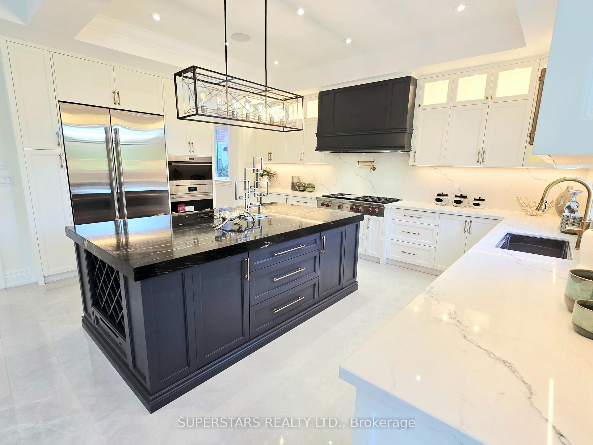 Photo 12 of 112 Robinson Street, Markham, Bullock — HOMEH