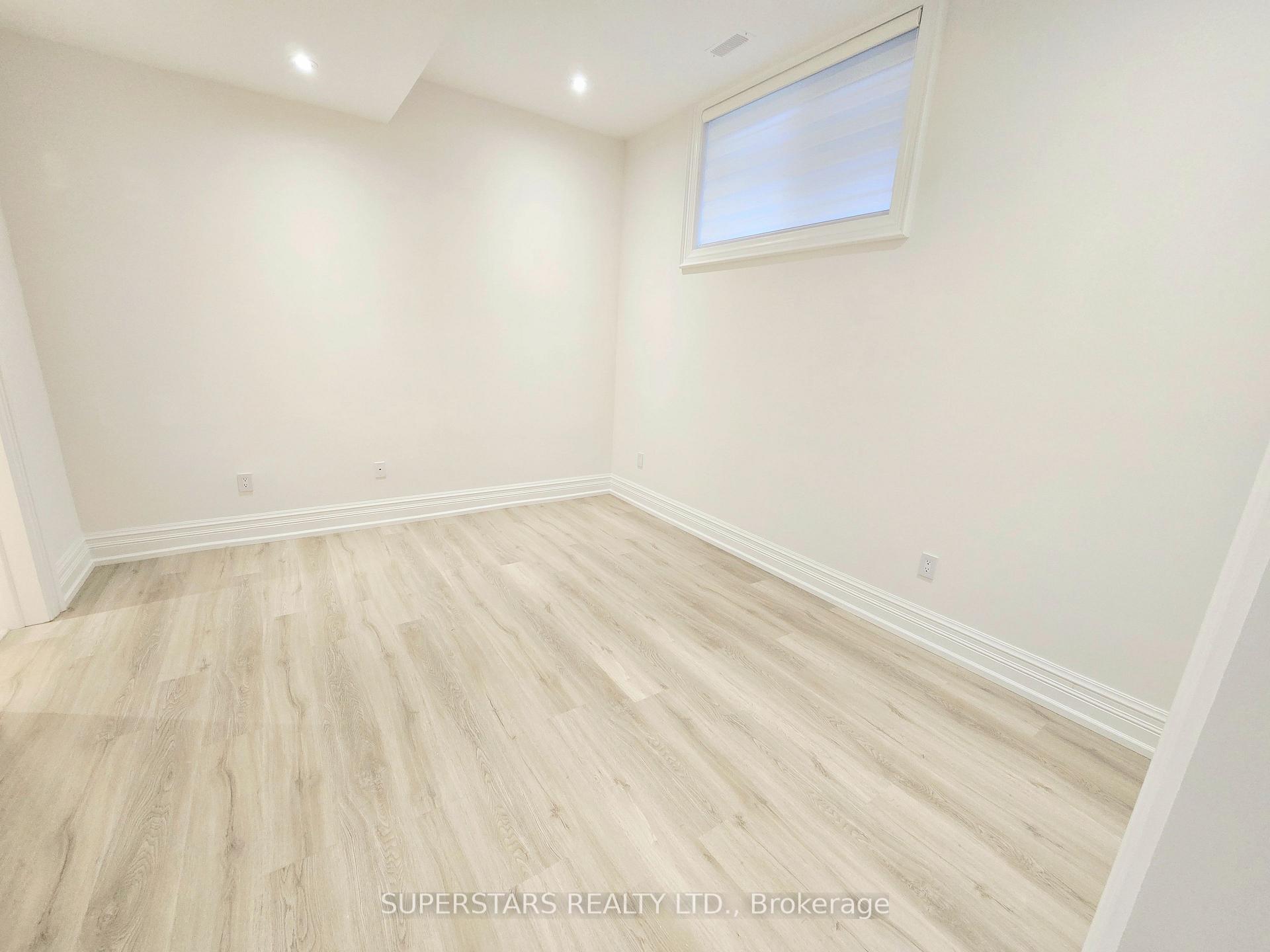 Photo 45 of 112 Robinson Street, Markham, Bullock — HOMEH