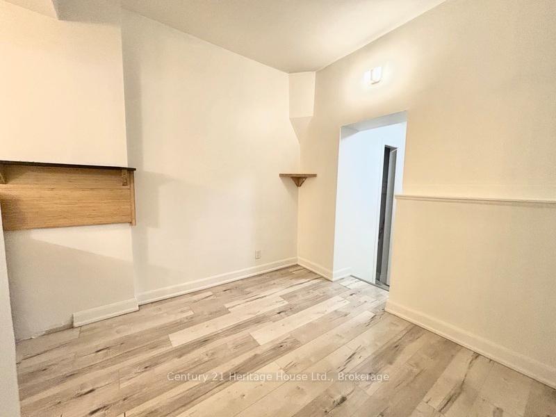 Photo 4 of Unit C, 210 Wilson Street, Hamilton, Landsdale — HOMEH