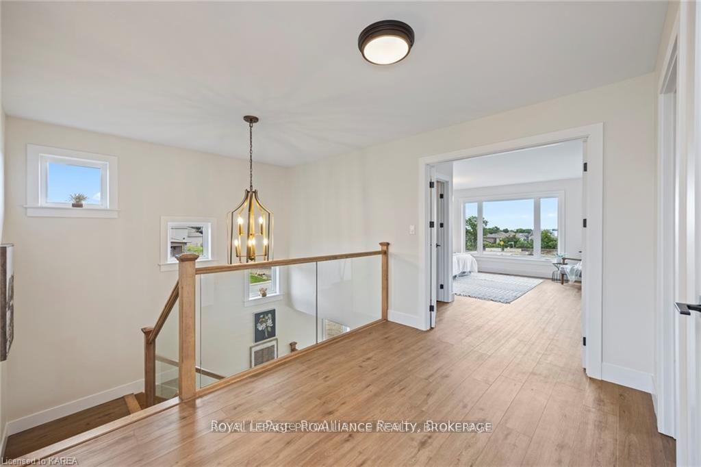 Photo 18 of 157 Mcdonough Crescent, Loyalist, Amherstview — HOMEH
