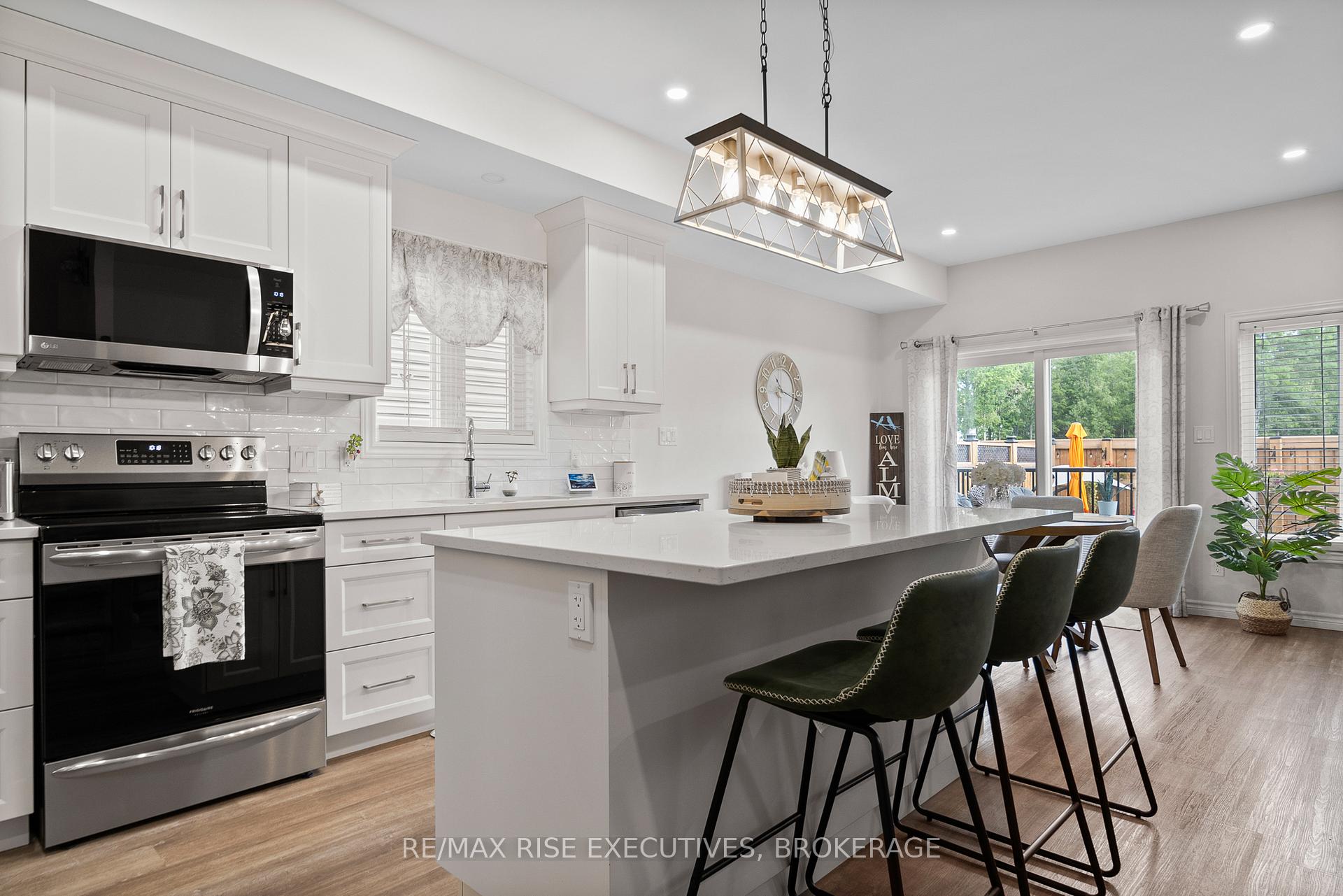 Photo 6 of 2713 Delmar Street, Kingston, City Northwest — HOMEH