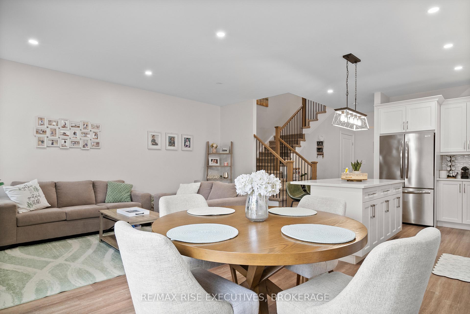 Photo 12 of 2713 Delmar Street, Kingston, City Northwest — HOMEH