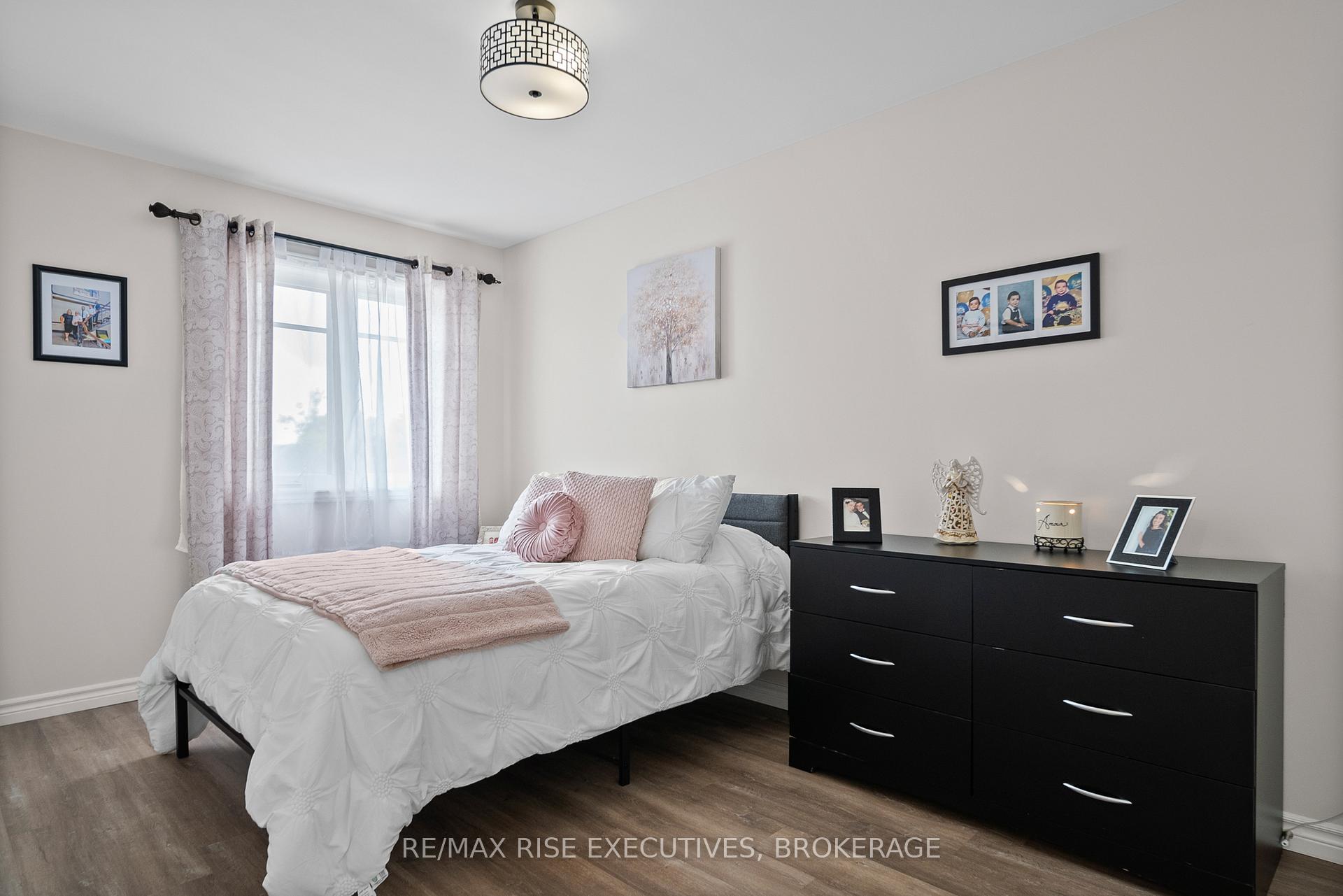 Photo 24 of 2713 Delmar Street, Kingston, City Northwest — HOMEH