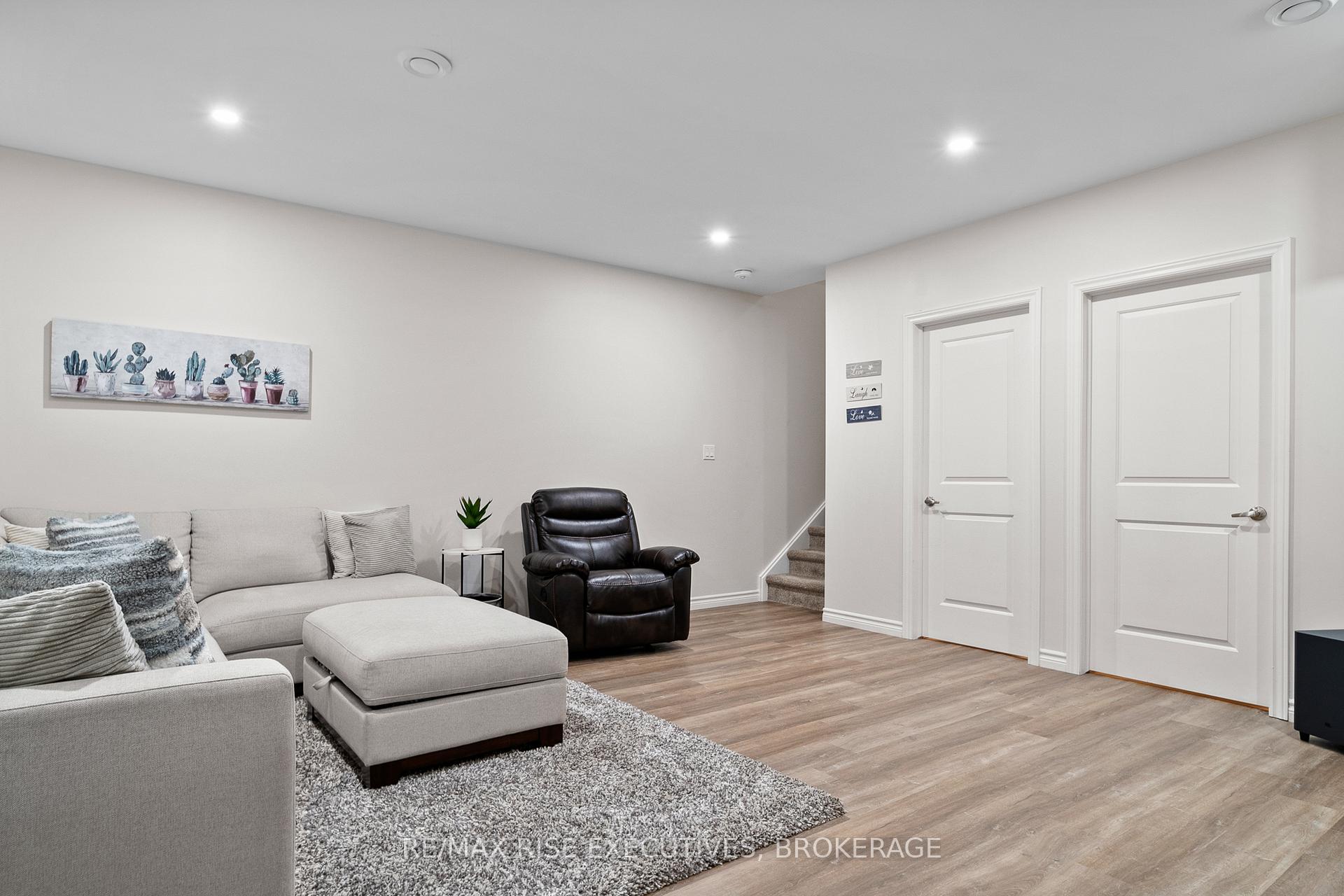 Photo 31 of 2713 Delmar Street, Kingston, City Northwest — HOMEH