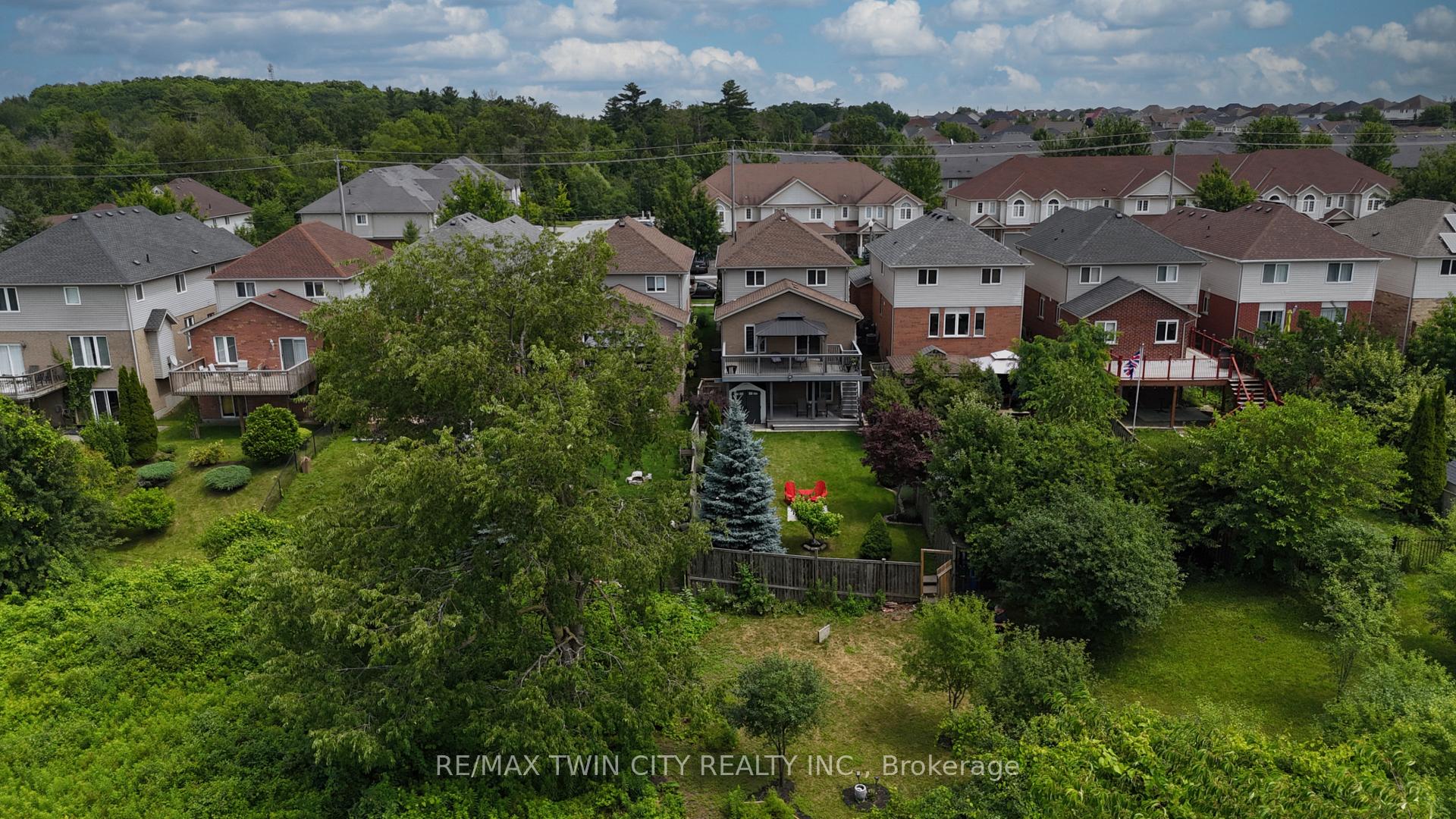 Photo 1 of 475 Doon South Drive, Kitchener — HOMEH