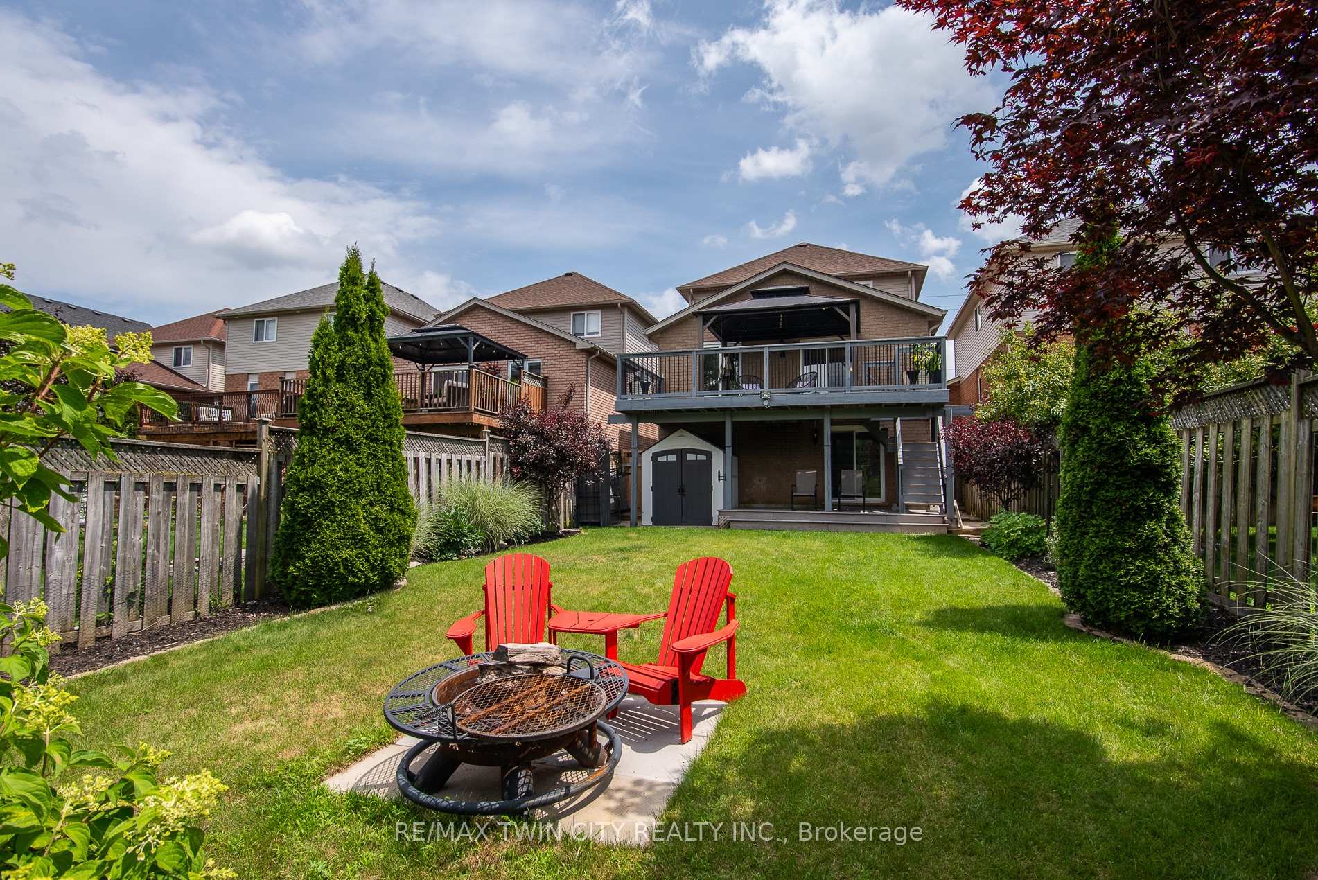 Photo 39 of 475 Doon South Drive, Kitchener — HOMEH