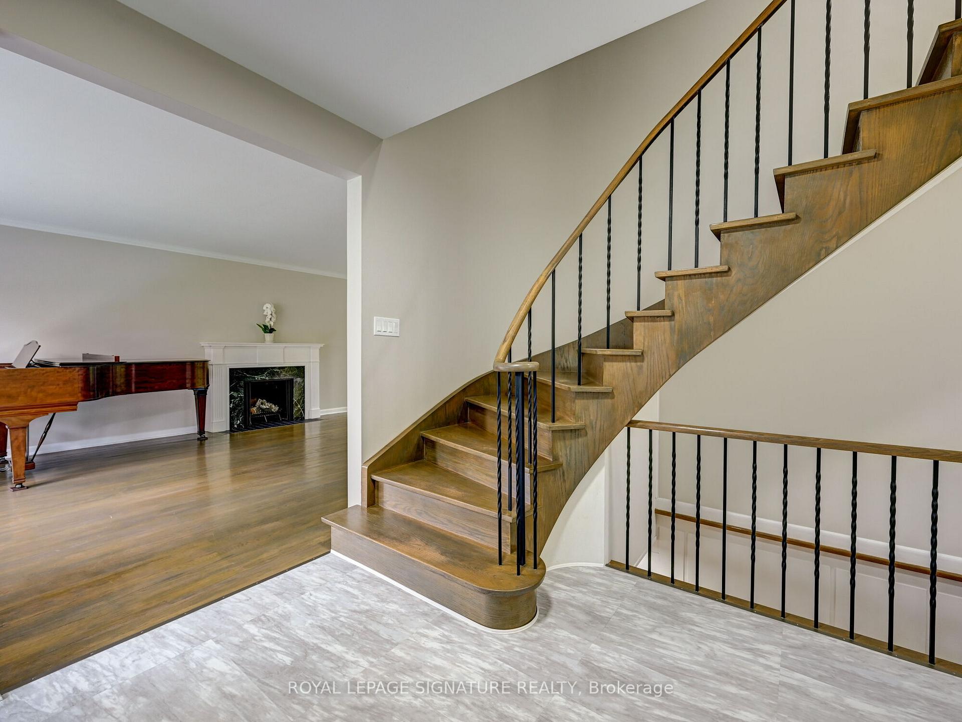 Photo 8 of 9 Pinevale Road, Markham, Grandview — HOMEH