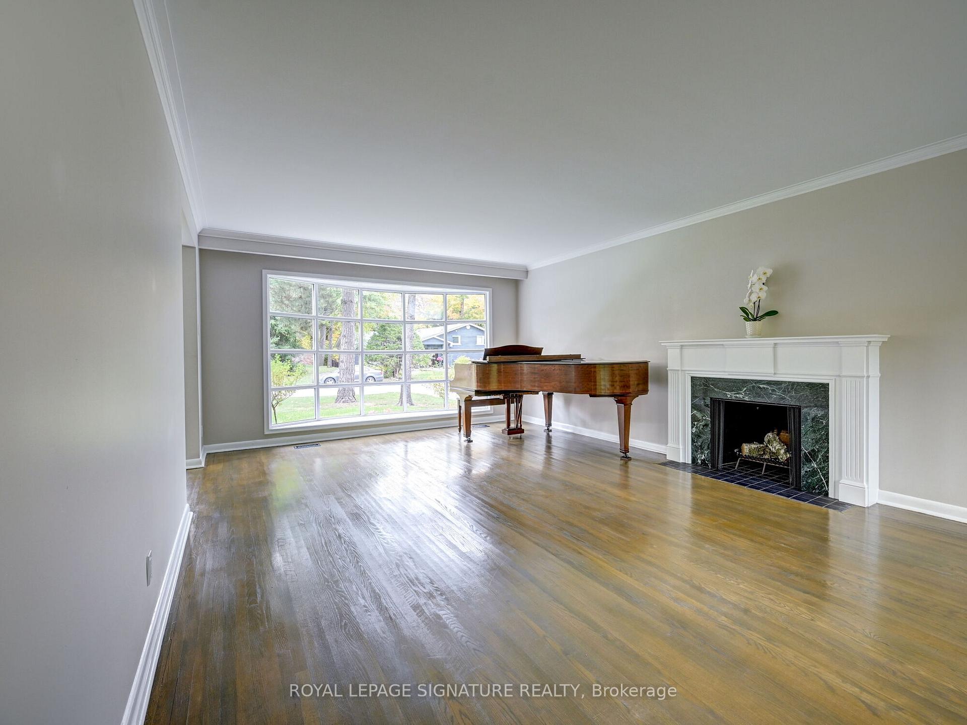 Photo 12 of 9 Pinevale Road, Markham, Grandview — HOMEH