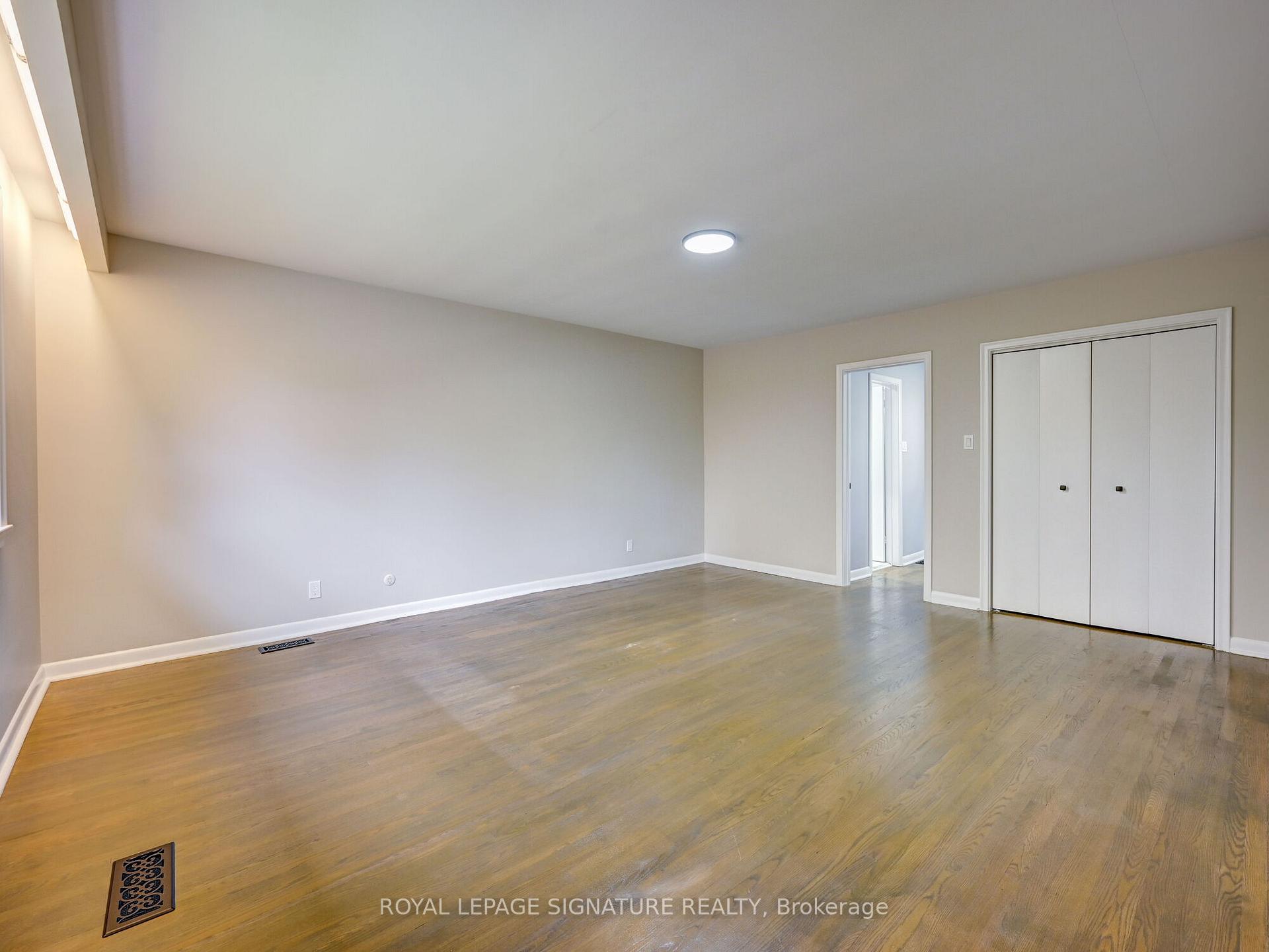 Photo 21 of 9 Pinevale Road, Markham, Grandview — HOMEH