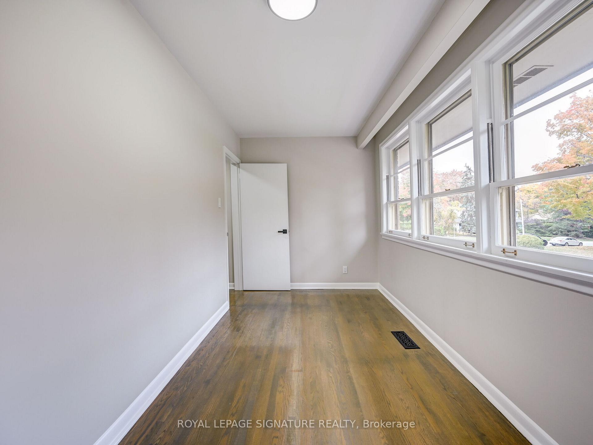 Photo 22 of 9 Pinevale Road, Markham, Grandview — HOMEH