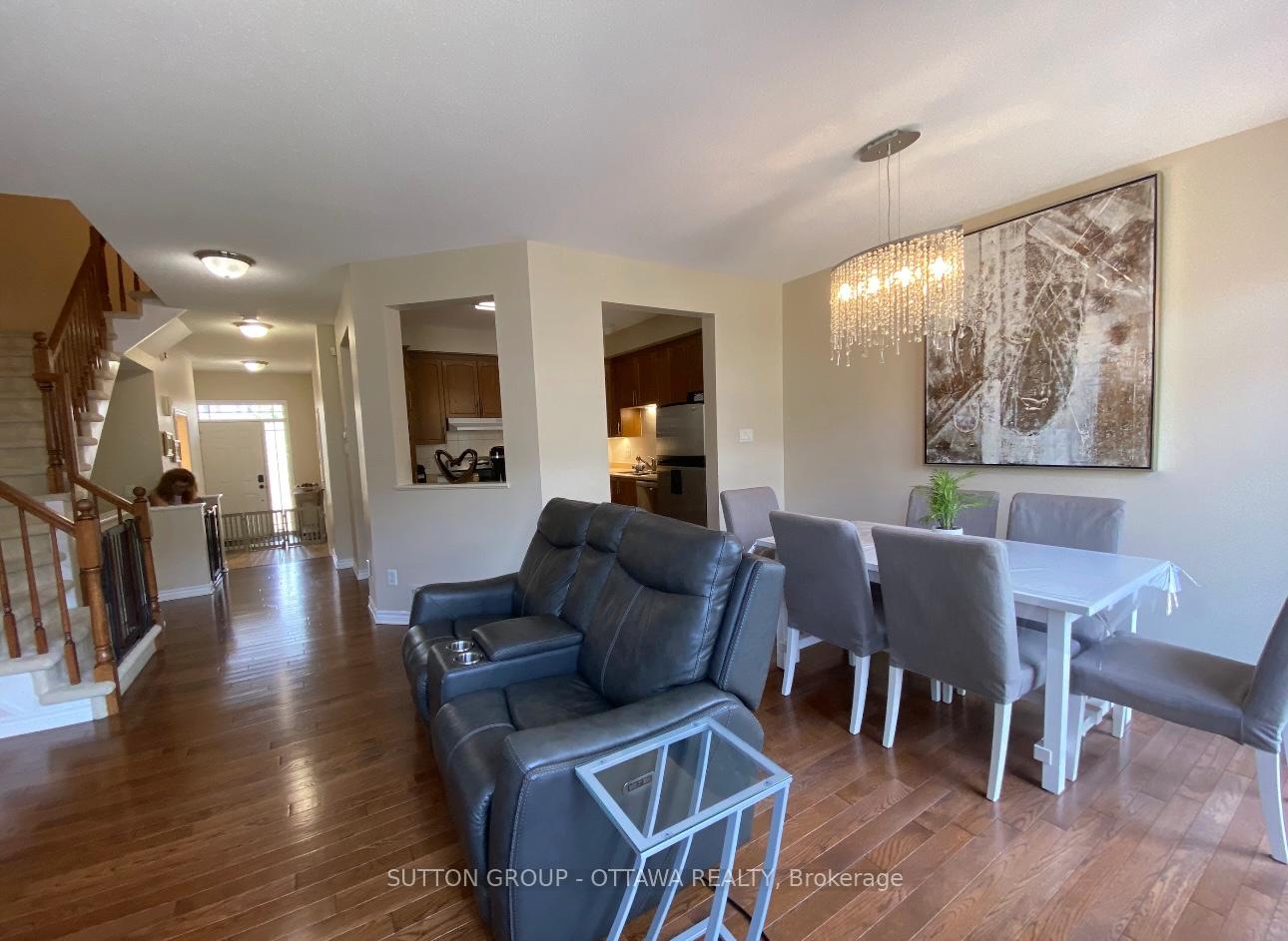 Photo 9 of 461 Celtic Ridge Crescent, Ottawa, Kanata - Morgan's Grant/South March — HOMEH