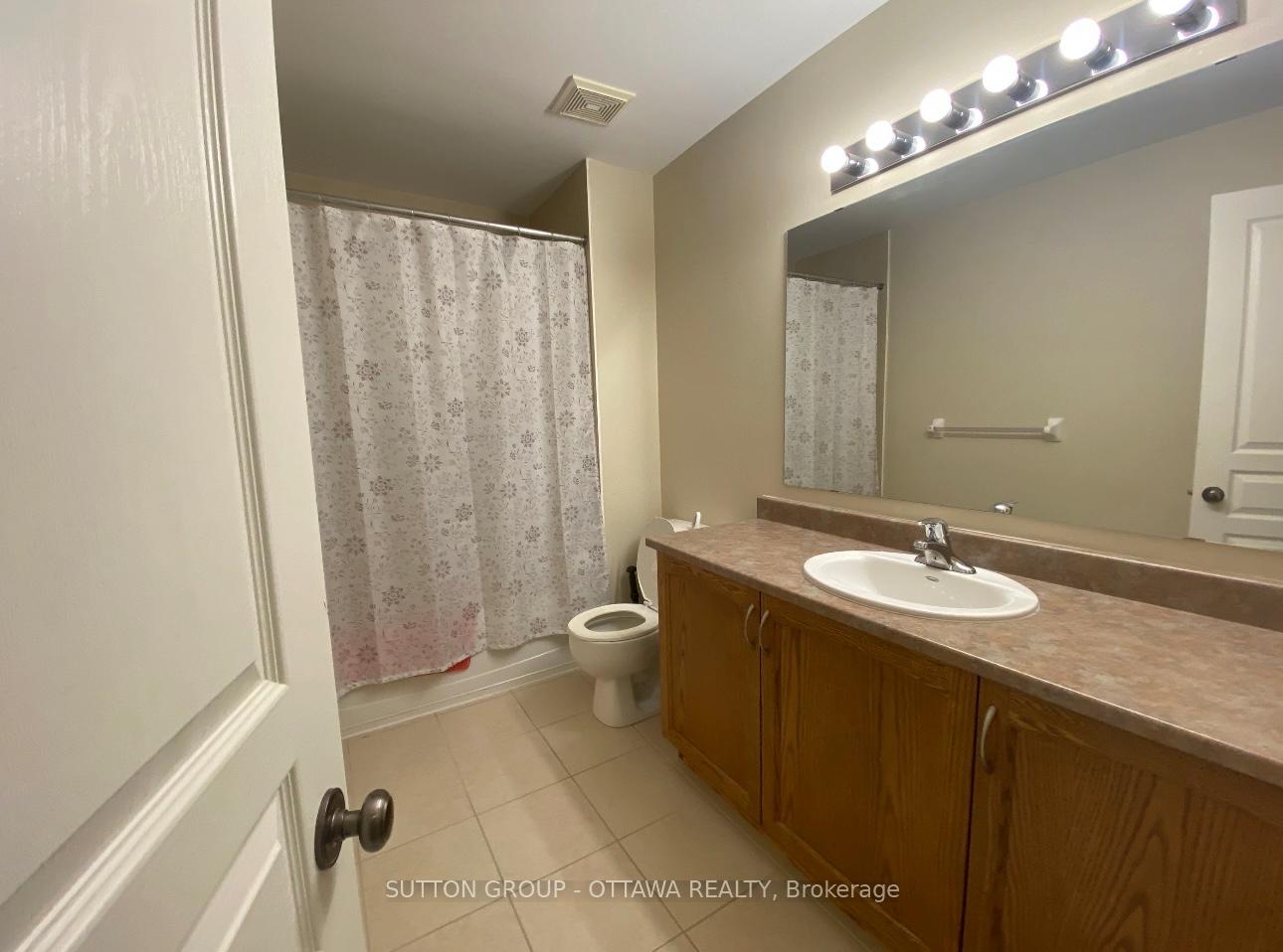 Photo 15 of 461 Celtic Ridge Crescent, Ottawa, Kanata - Morgan's Grant/South March — HOMEH