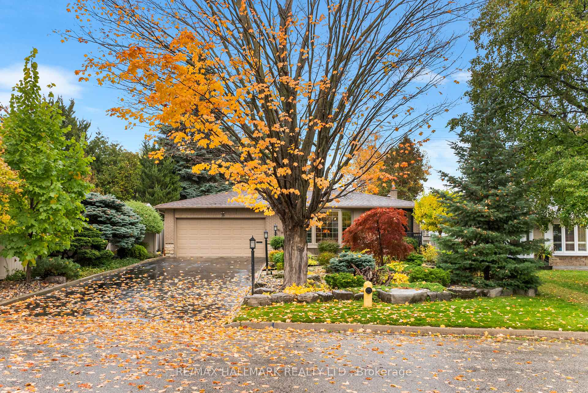 Photo 1 of 39 Fleance Drive, Markham, Royal Orchard — HOMEH