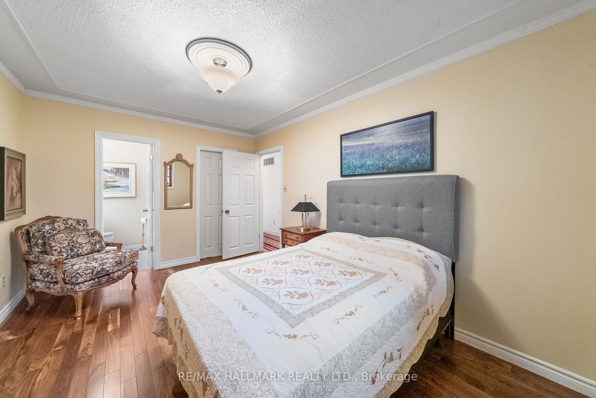 Photo 16 of 39 Fleance Drive, Markham, Royal Orchard — HOMEH