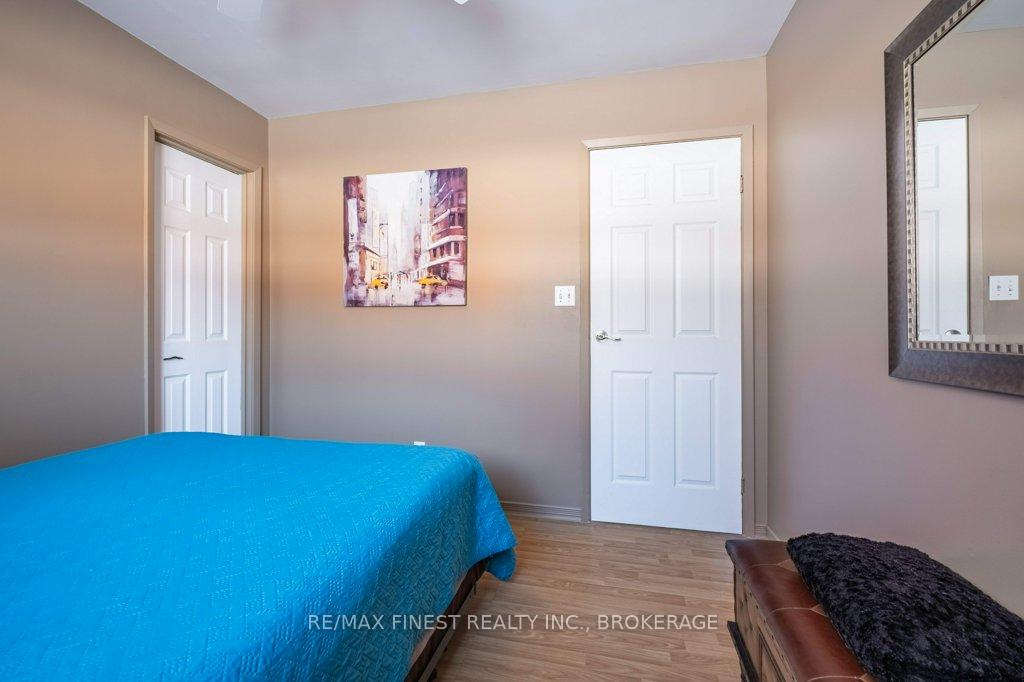 Photo 12 of 218 Amherst Drive, Loyalist, Amherstview — HOMEH