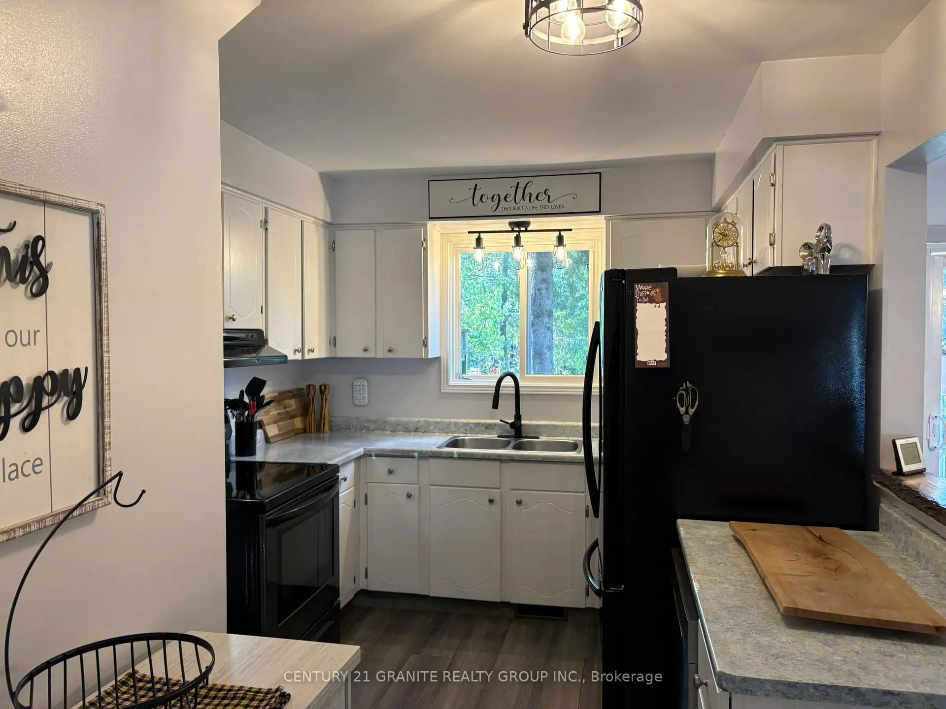 Photo 9 of 1019 Sprucewood Crescent, Kingston, City Northwest — HOMEH