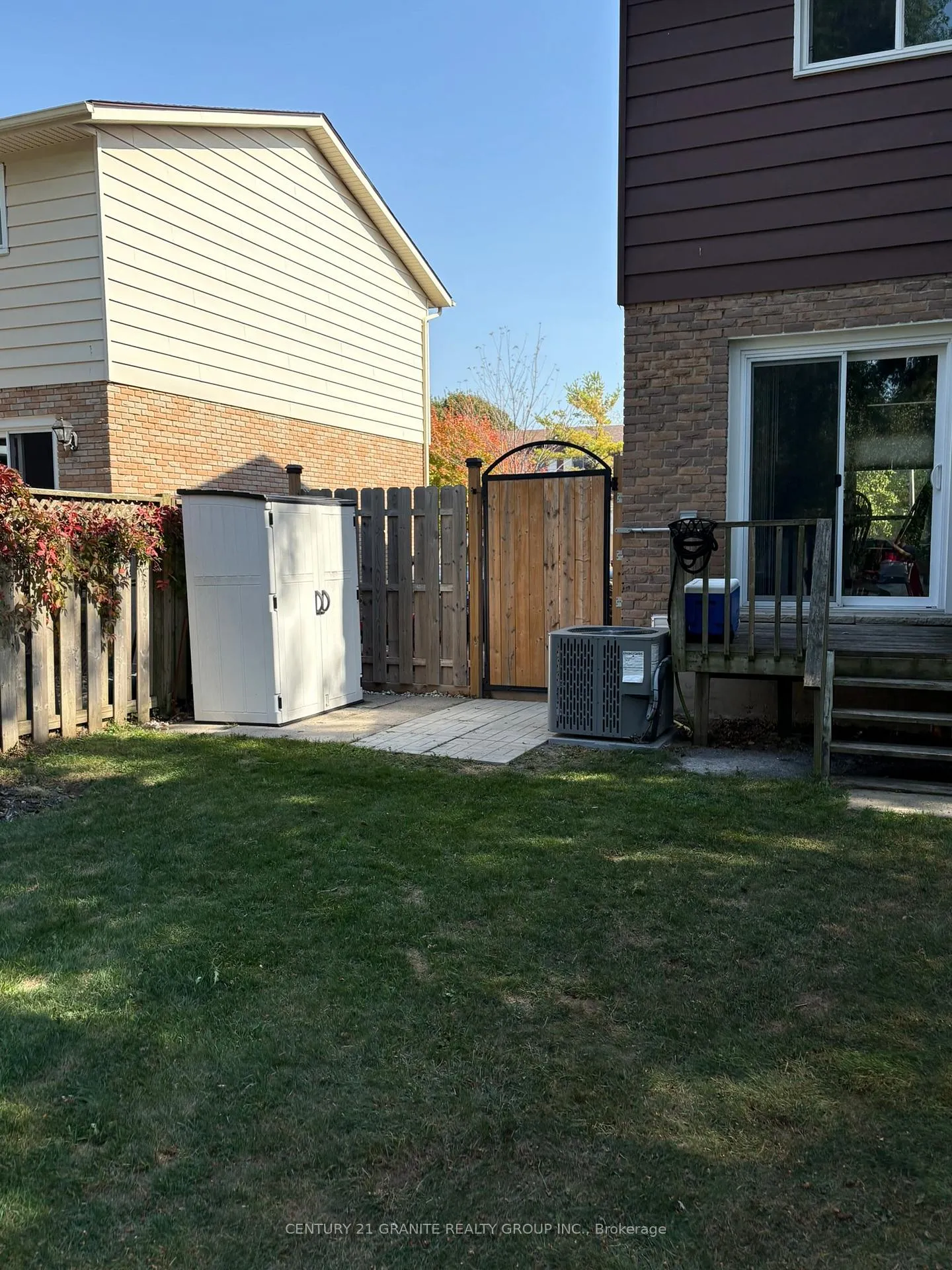 Photo 41 of 1019 Sprucewood Crescent, Kingston, City Northwest — HOMEH
