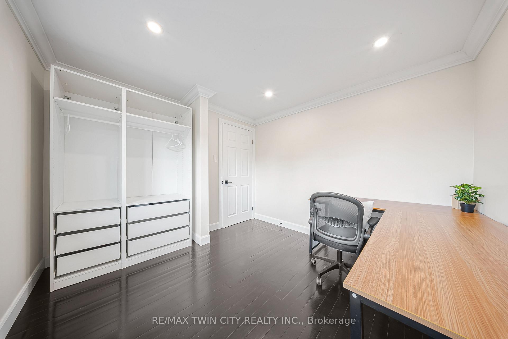 Photo 26 of 40 Ebydale Drive, Kitchener — HOMEH