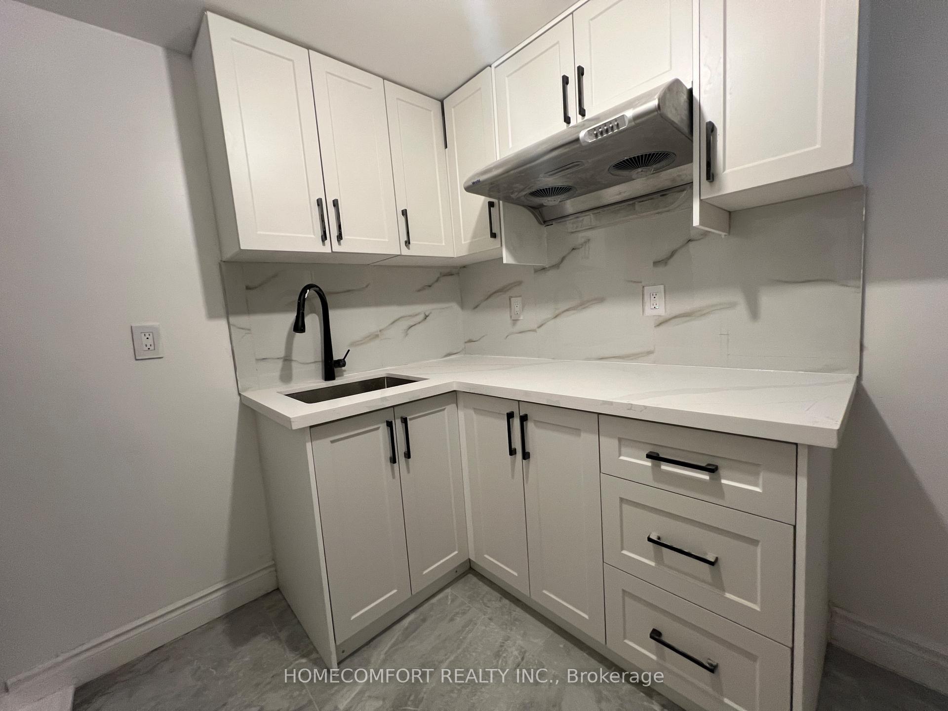 Photo 4 of 28 Chicago Lane, Markham, Wismer — HOMEH