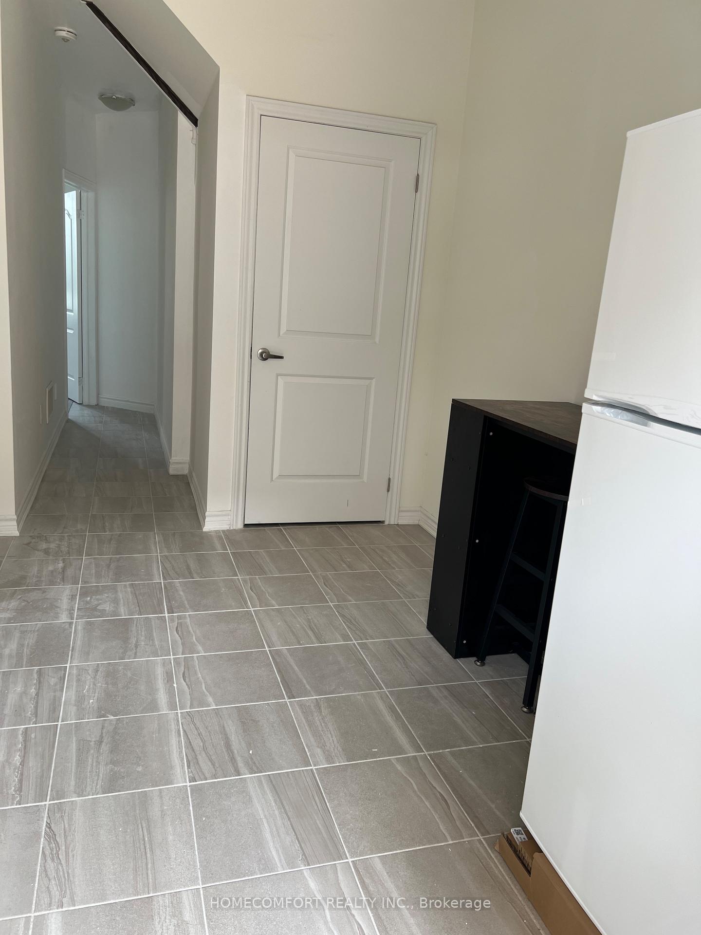 Photo 11 of 28 Chicago Lane, Markham, Wismer — HOMEH