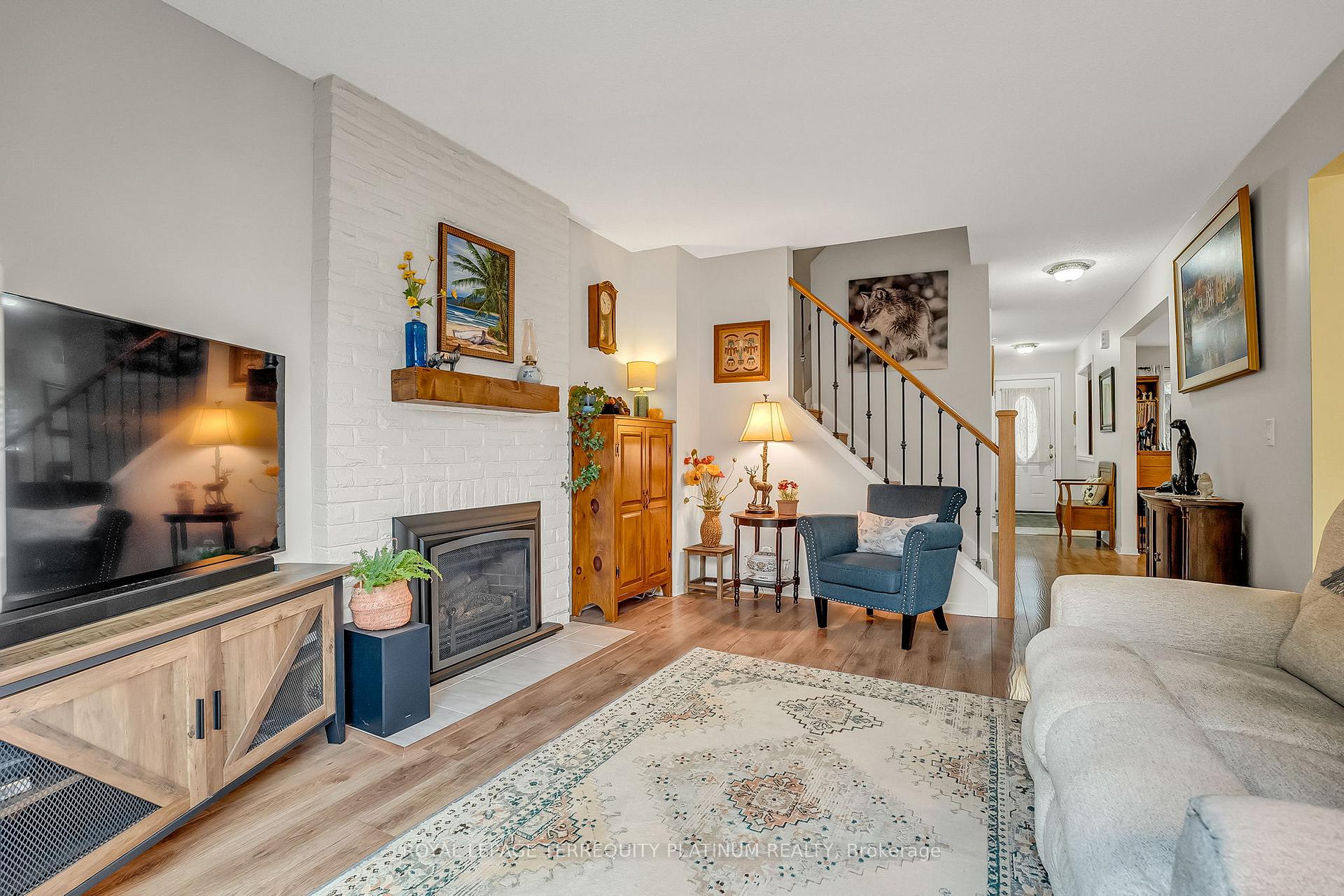 Photo 18 of 30 Vanessa Road, Markham, Markville — HOMEH