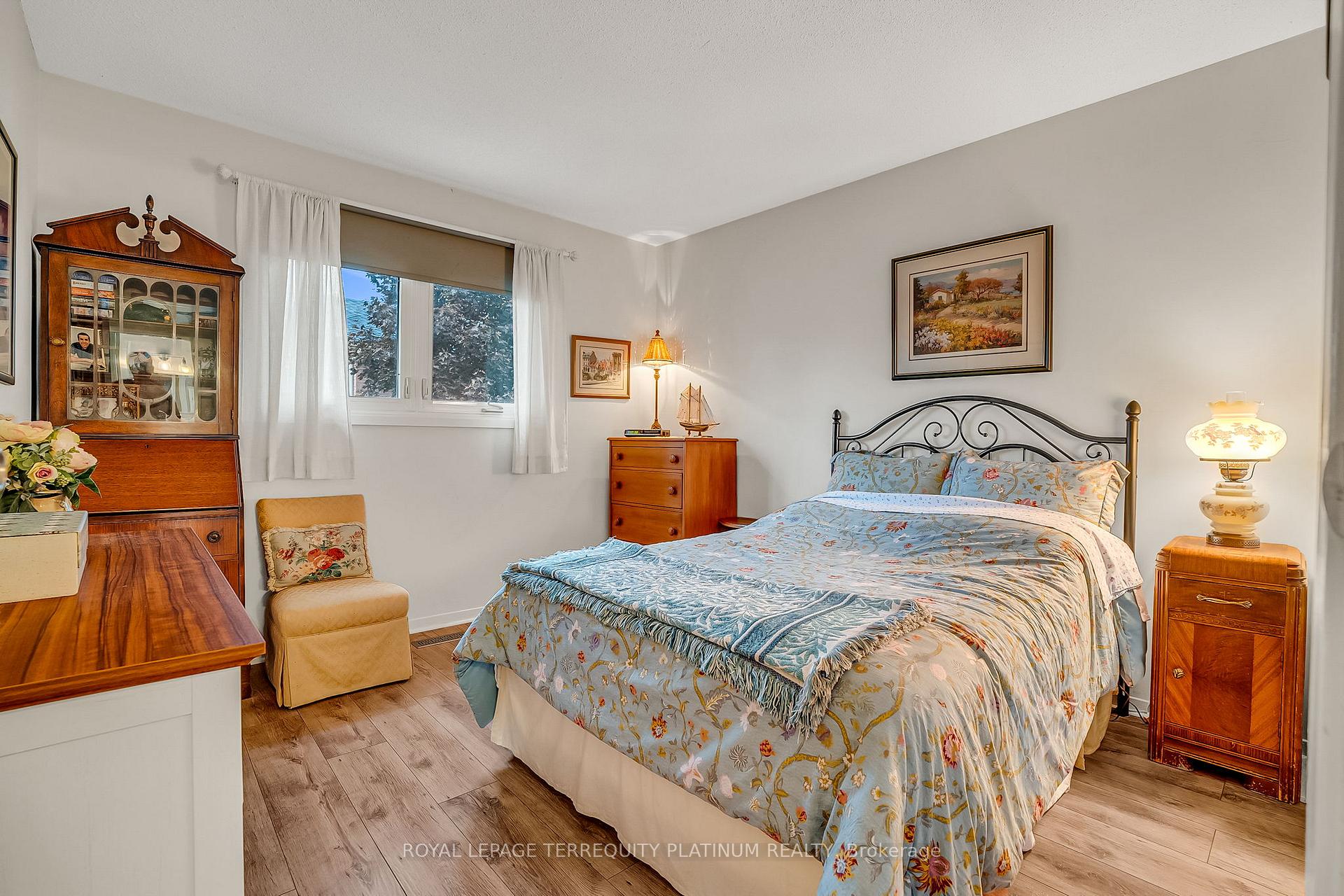 Photo 22 of 30 Vanessa Road, Markham, Markville — HOMEH