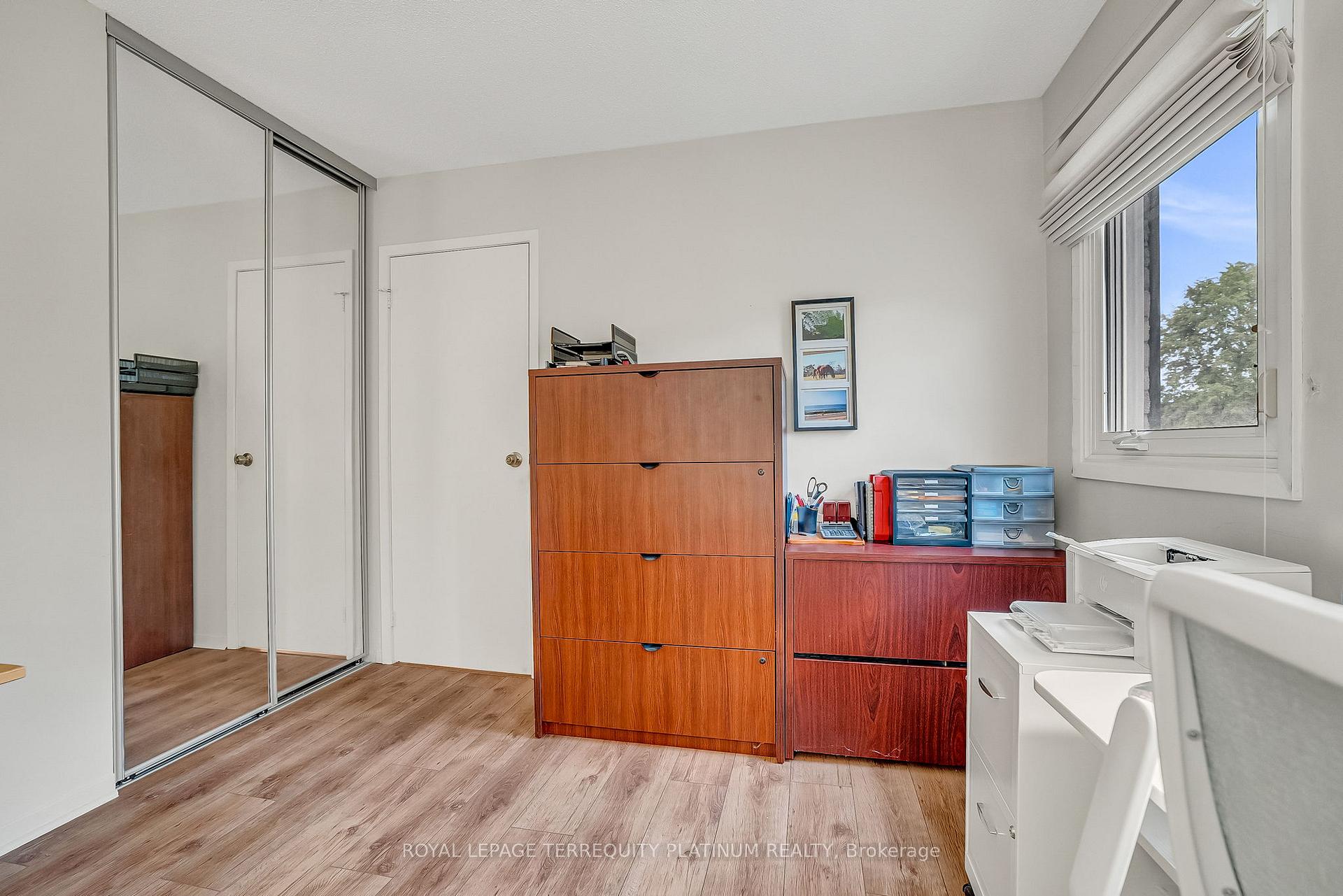 Photo 25 of 30 Vanessa Road, Markham, Markville — HOMEH