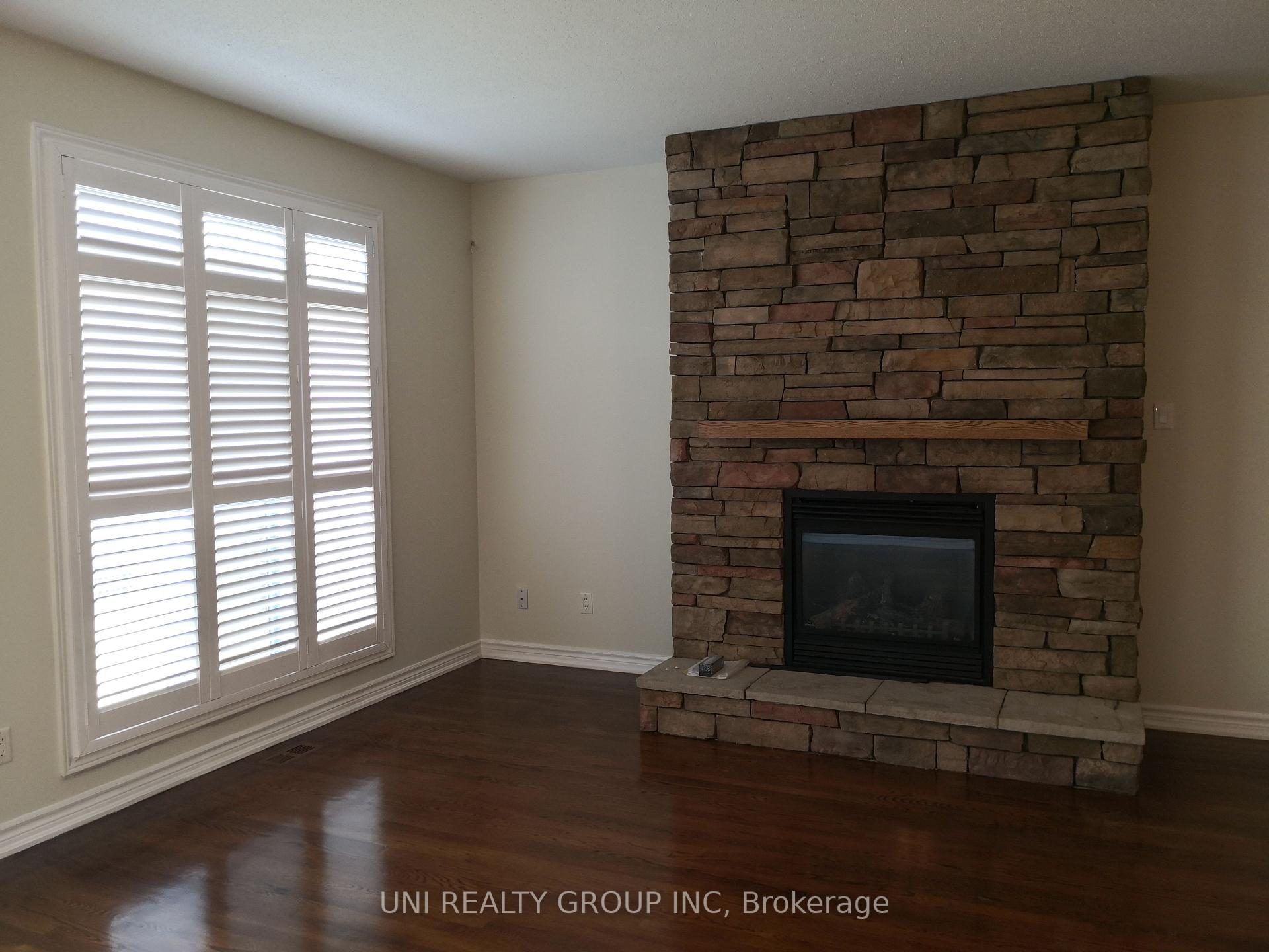Photo 6 of 363 Glenbrae Avenue, Ottawa, Kanata - Morgan's Grant/South March — HOMEH
