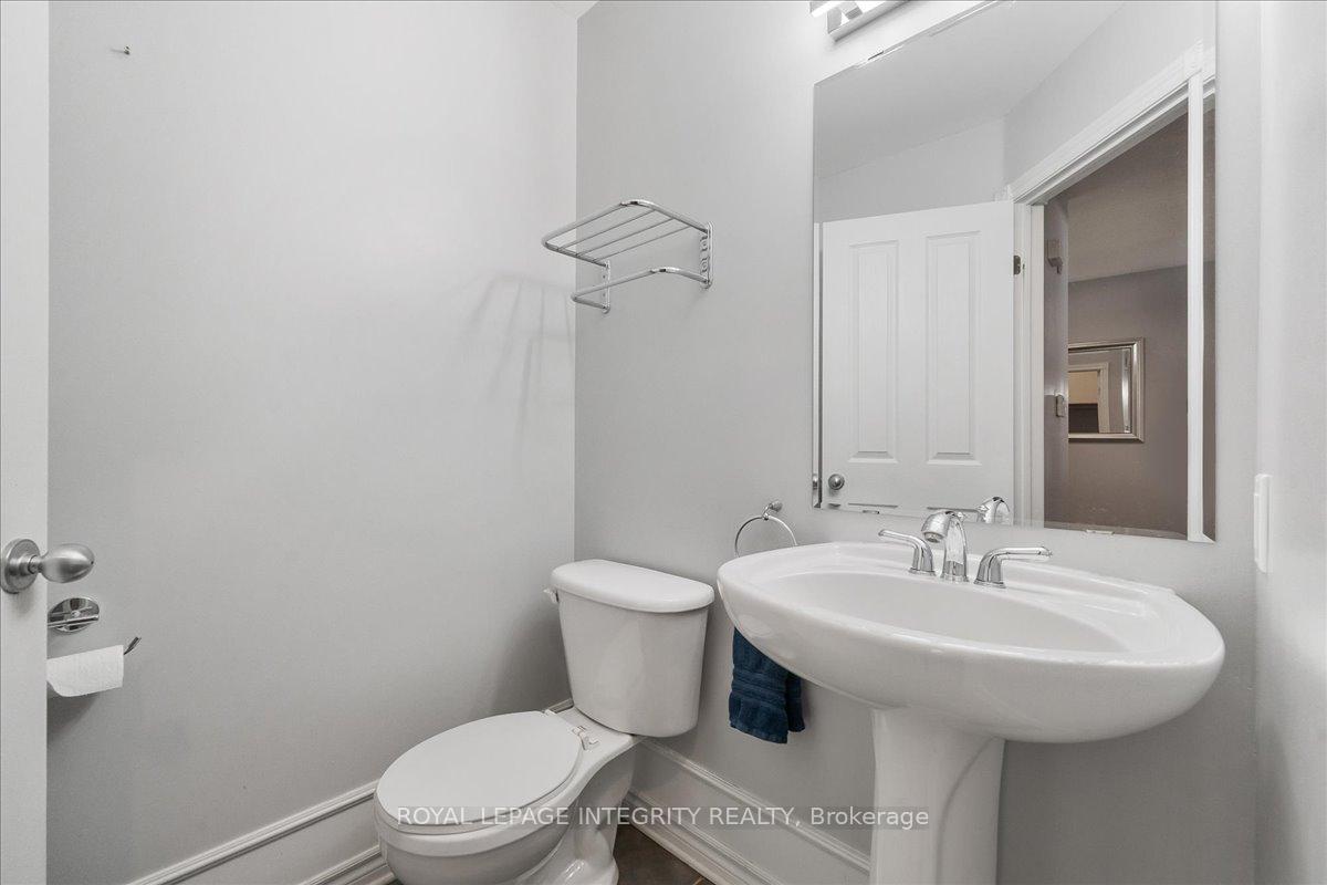 Photo 4 of 5 Bryant Street, Ottawa, Kanata - Kanata Lakes/Heritage Hills — HOMEH