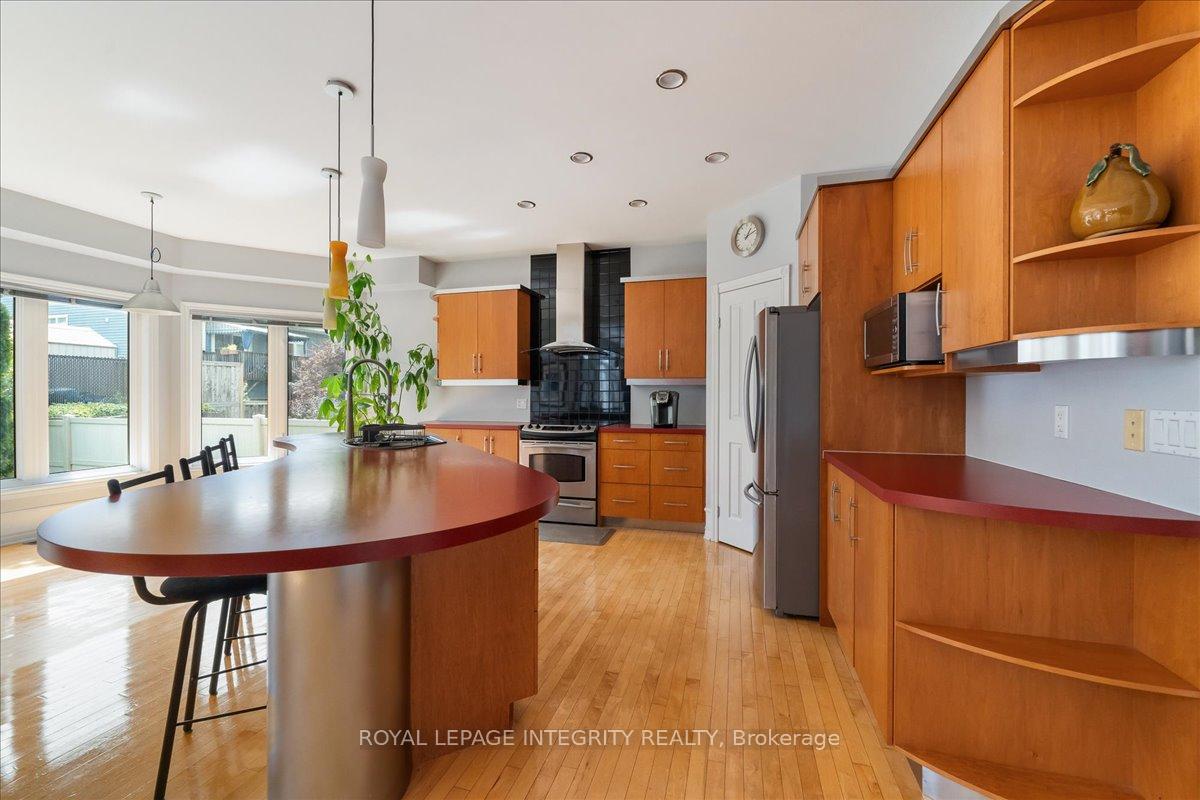 Photo 10 of 5 Bryant Street, Ottawa, Kanata - Kanata Lakes/Heritage Hills — HOMEH