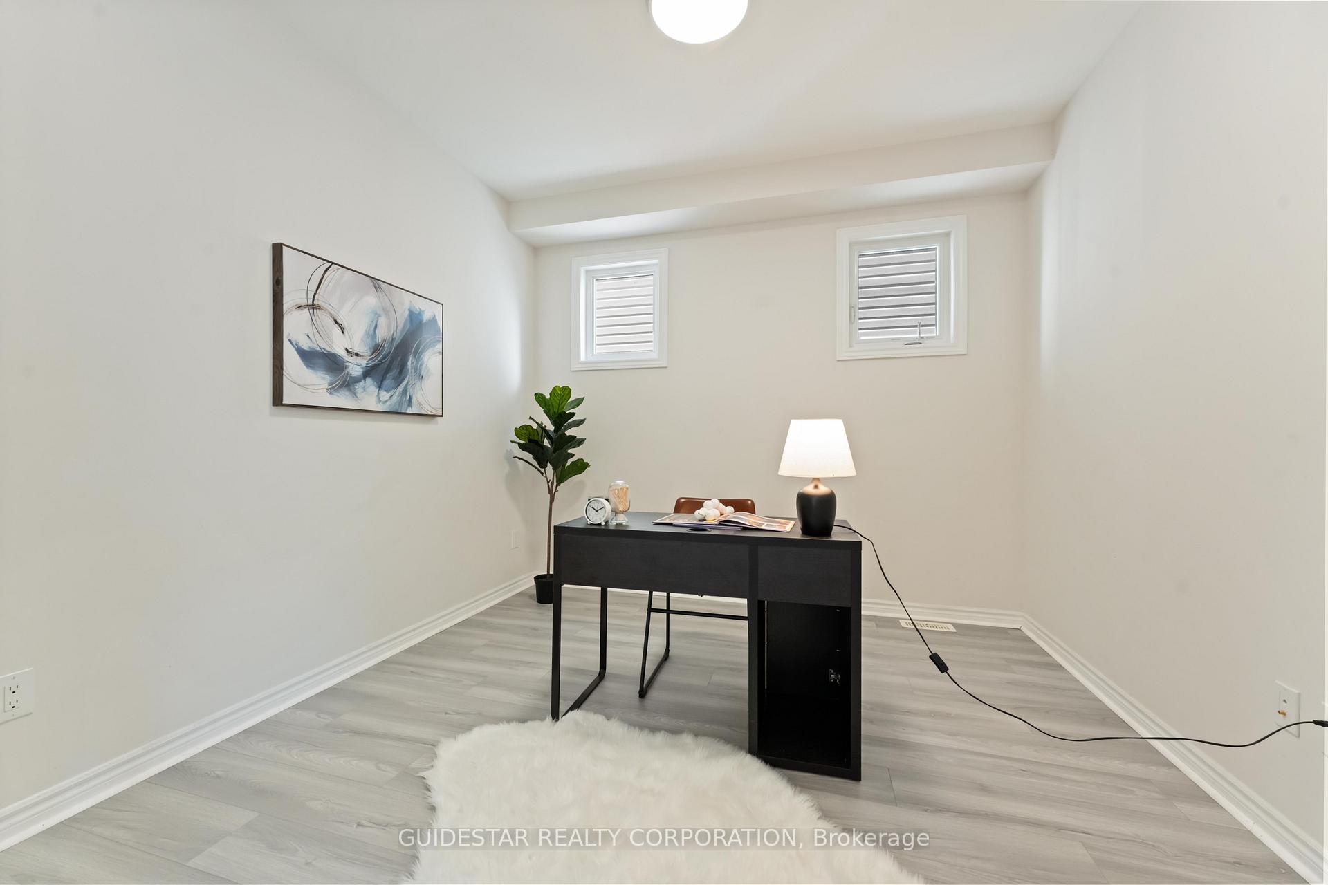 Photo 8 of 28 Oxalis Crescent, Ottawa, Kanata - Emerald Meadows/Trailwest — HOMEH