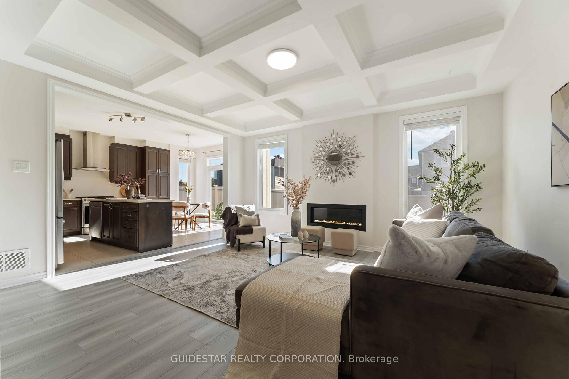 Photo 10 of 28 Oxalis Crescent, Ottawa, Kanata - Emerald Meadows/Trailwest — HOMEH