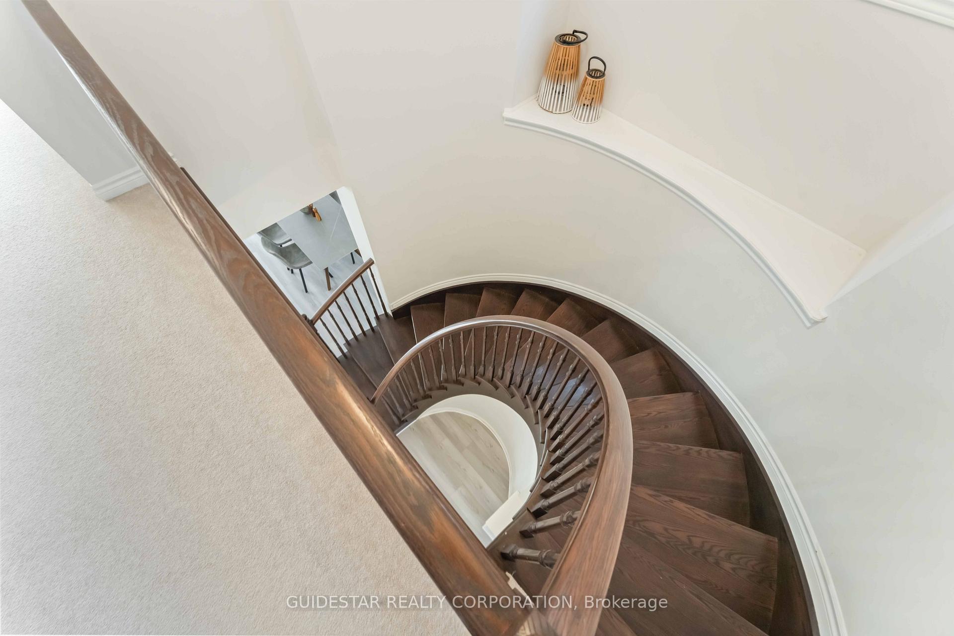 Photo 16 of 28 Oxalis Crescent, Ottawa, Kanata - Emerald Meadows/Trailwest — HOMEH