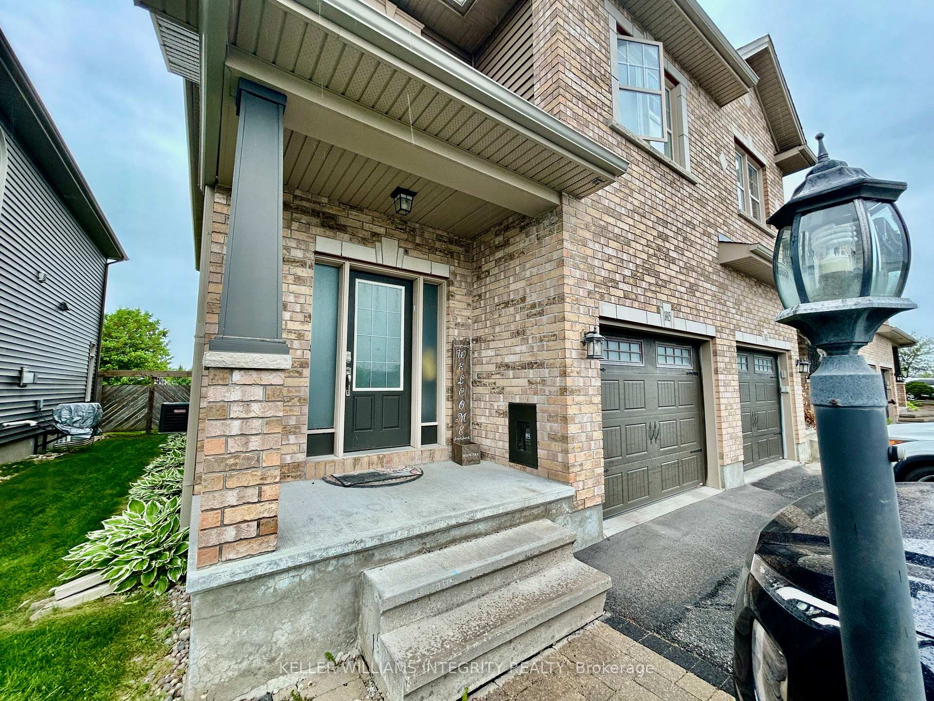 Photo 2 of 1015 Marconi Avenue, Ottawa, Kanata - Morgan's Grant/South March — HOMEH