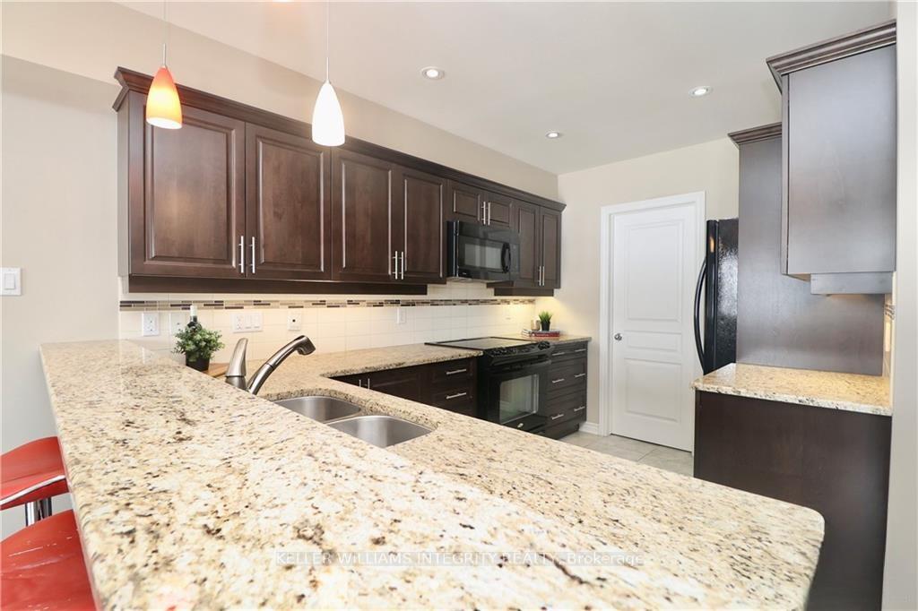 Photo 6 of 1015 Marconi Avenue, Ottawa, Kanata - Morgan's Grant/South March — HOMEH